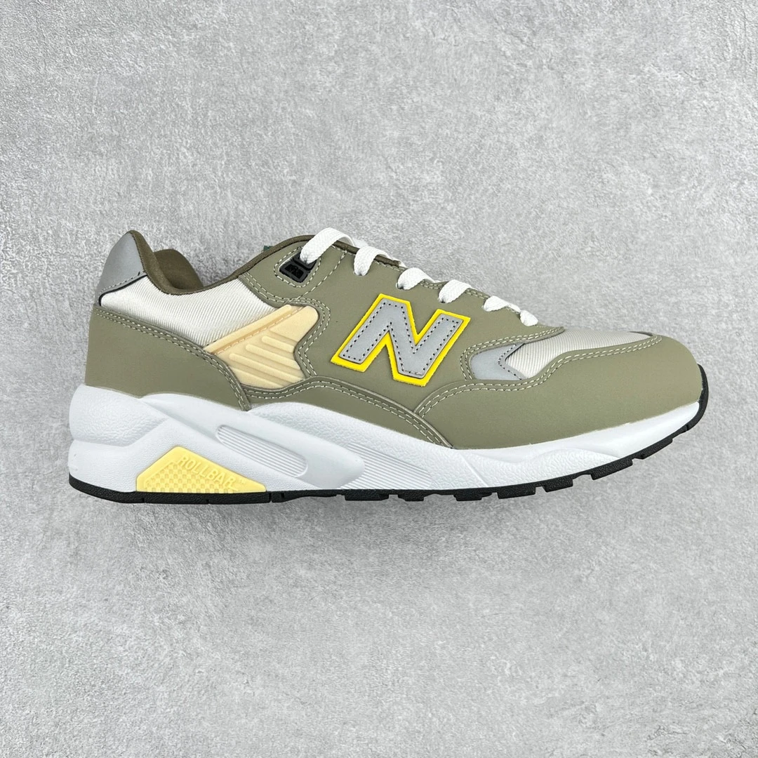 New Balance Sneakers — 9b7b5665