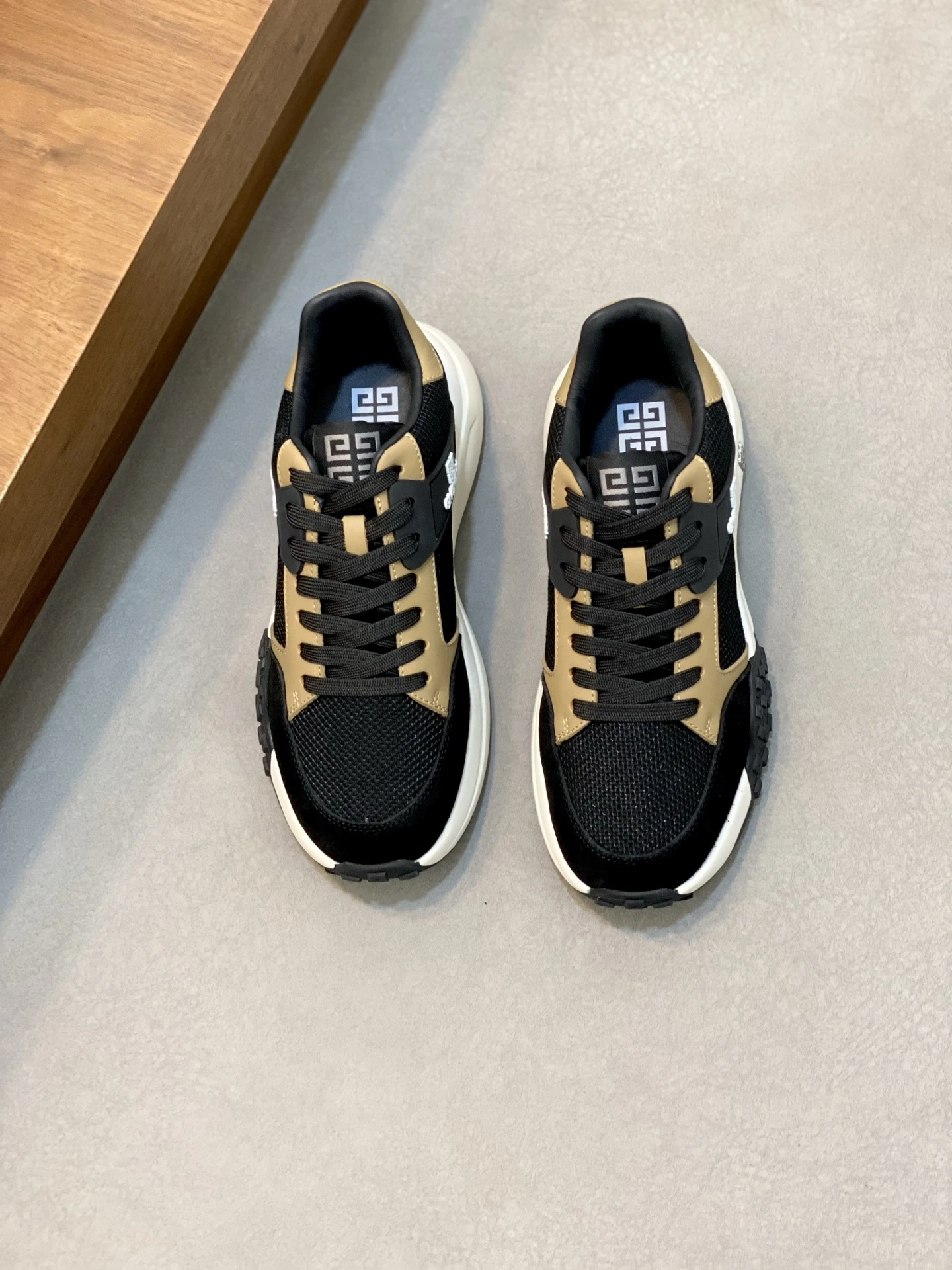 Givenchy Sneakers — 213269dc