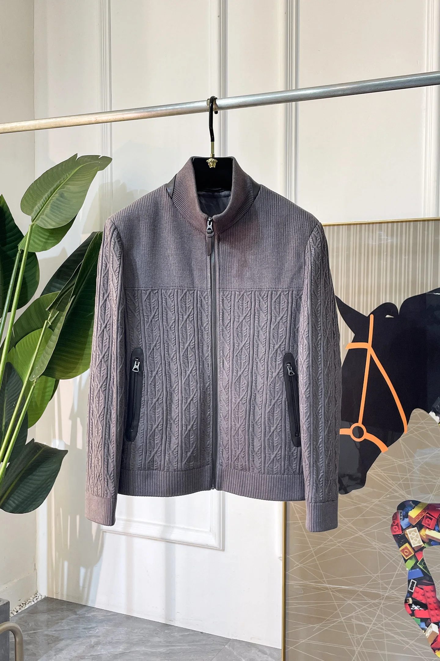 Jackets — 63d3f86d