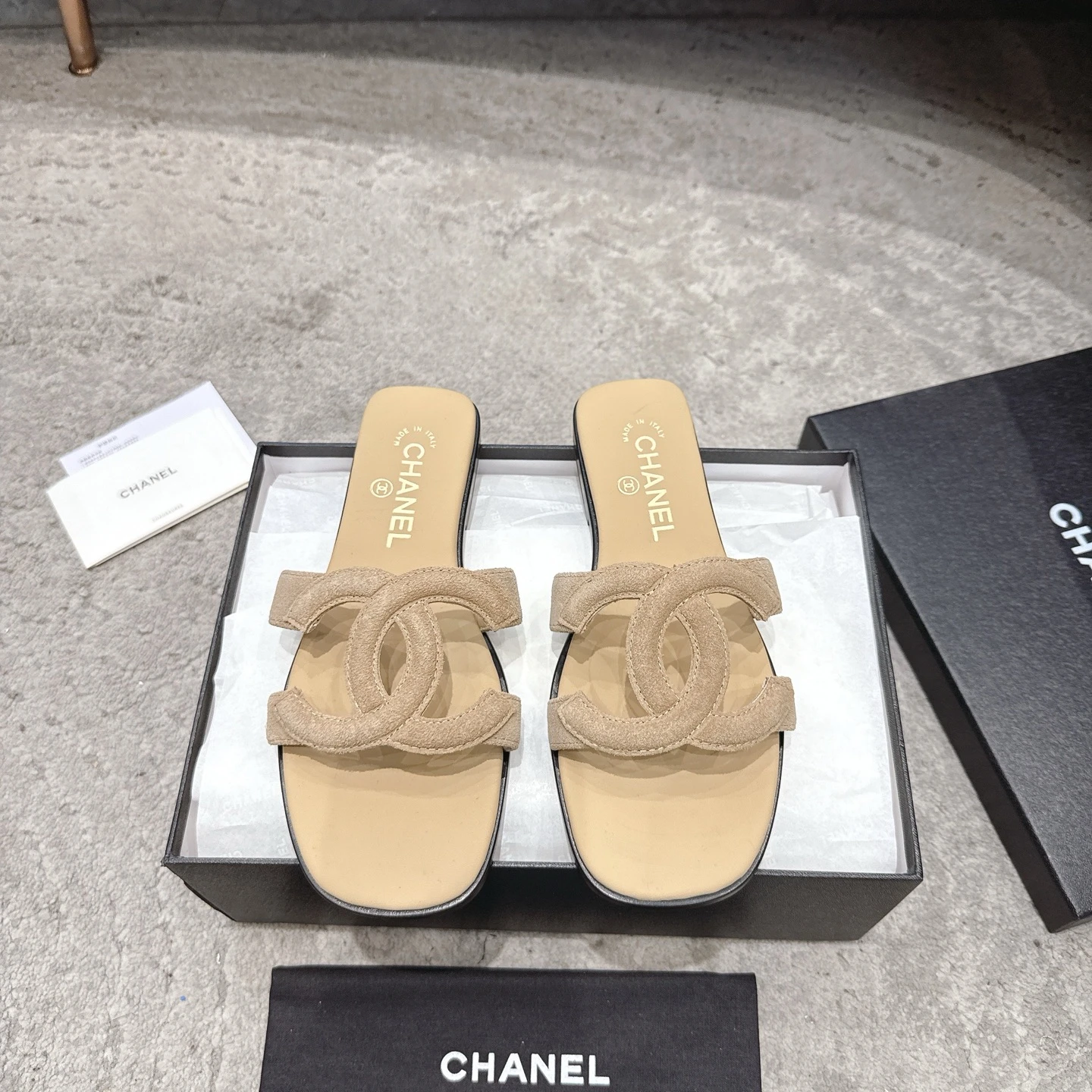 Chanel Slippers — e077d2d0