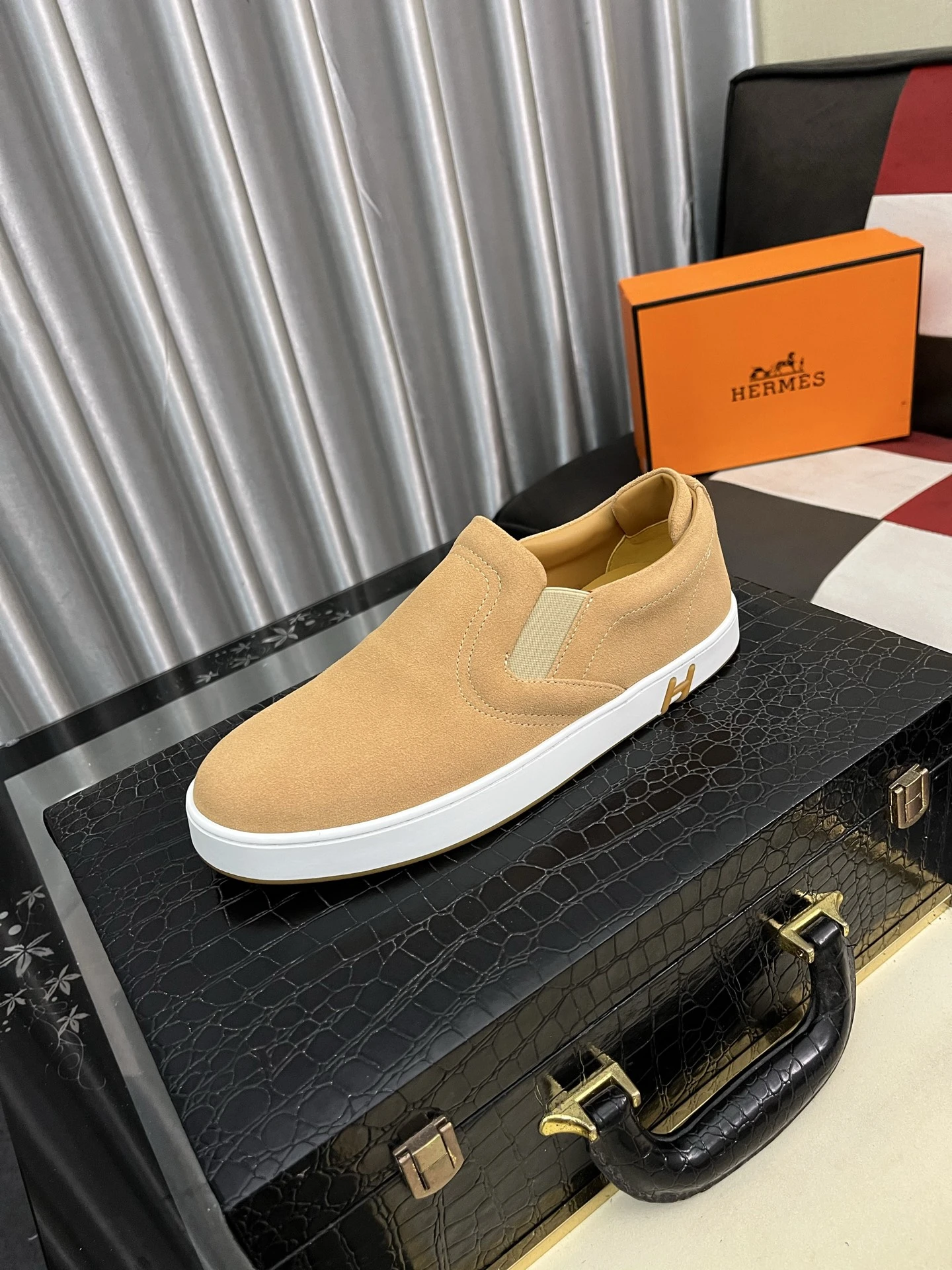 Hermès Sneakers — ea706bcf