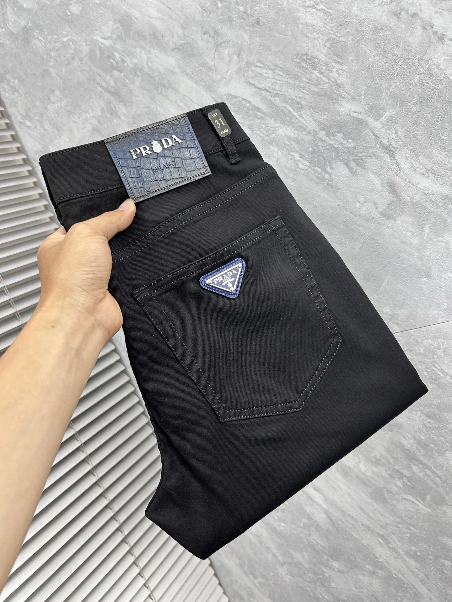Jeans — 5903e23c