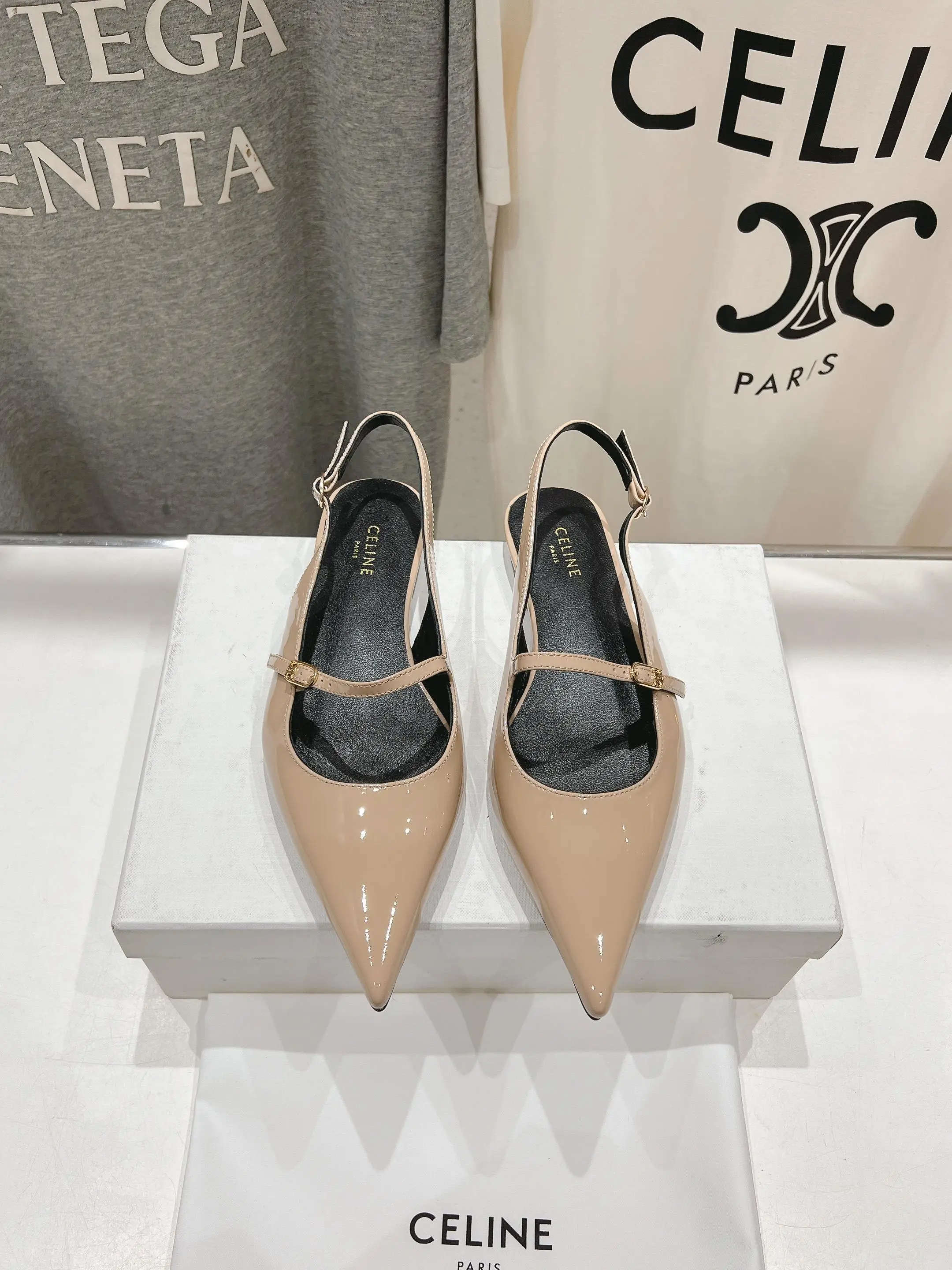 Celine Sandals — 0fc324c4