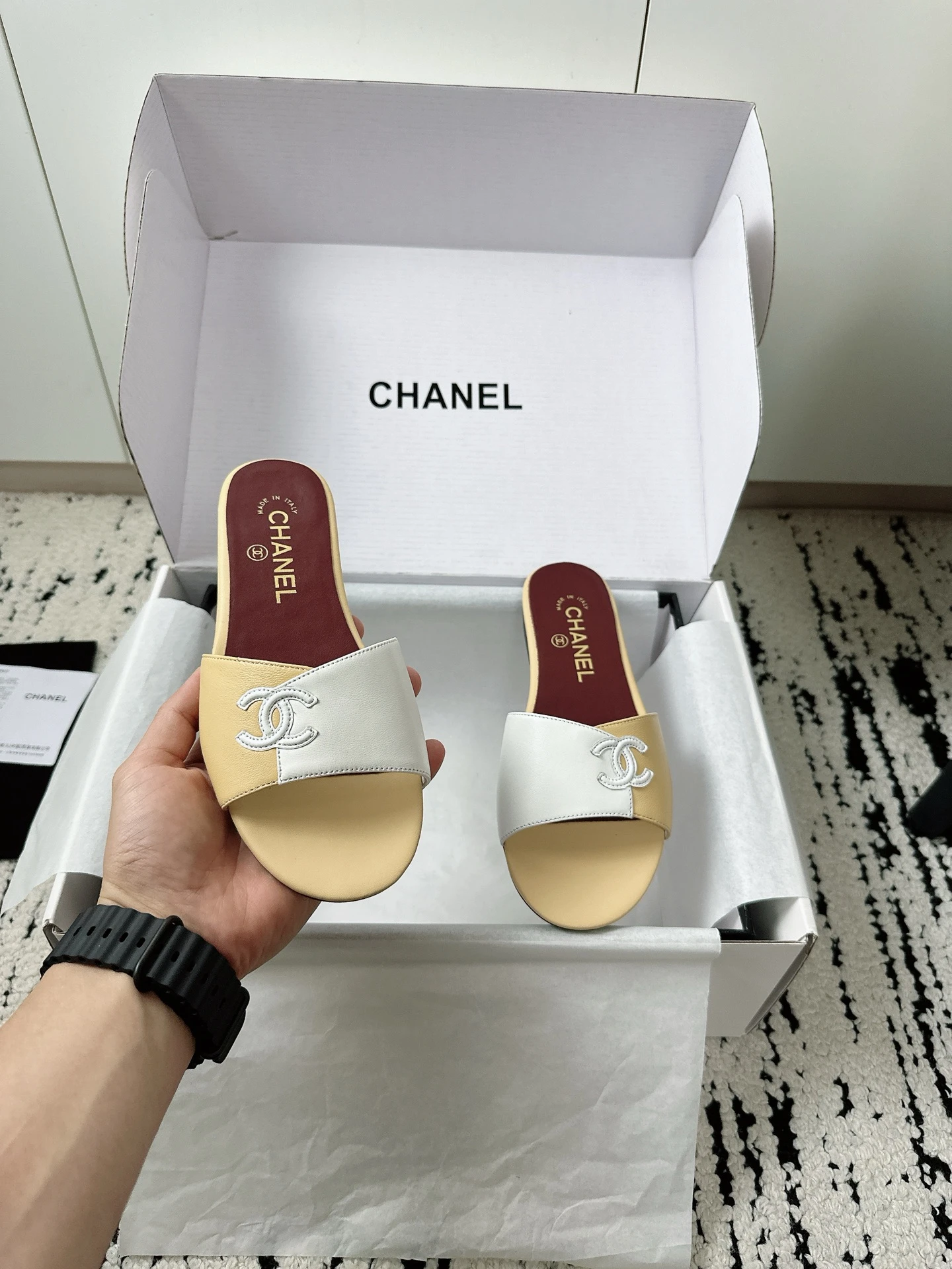 Chanel Shoes — 7676c472