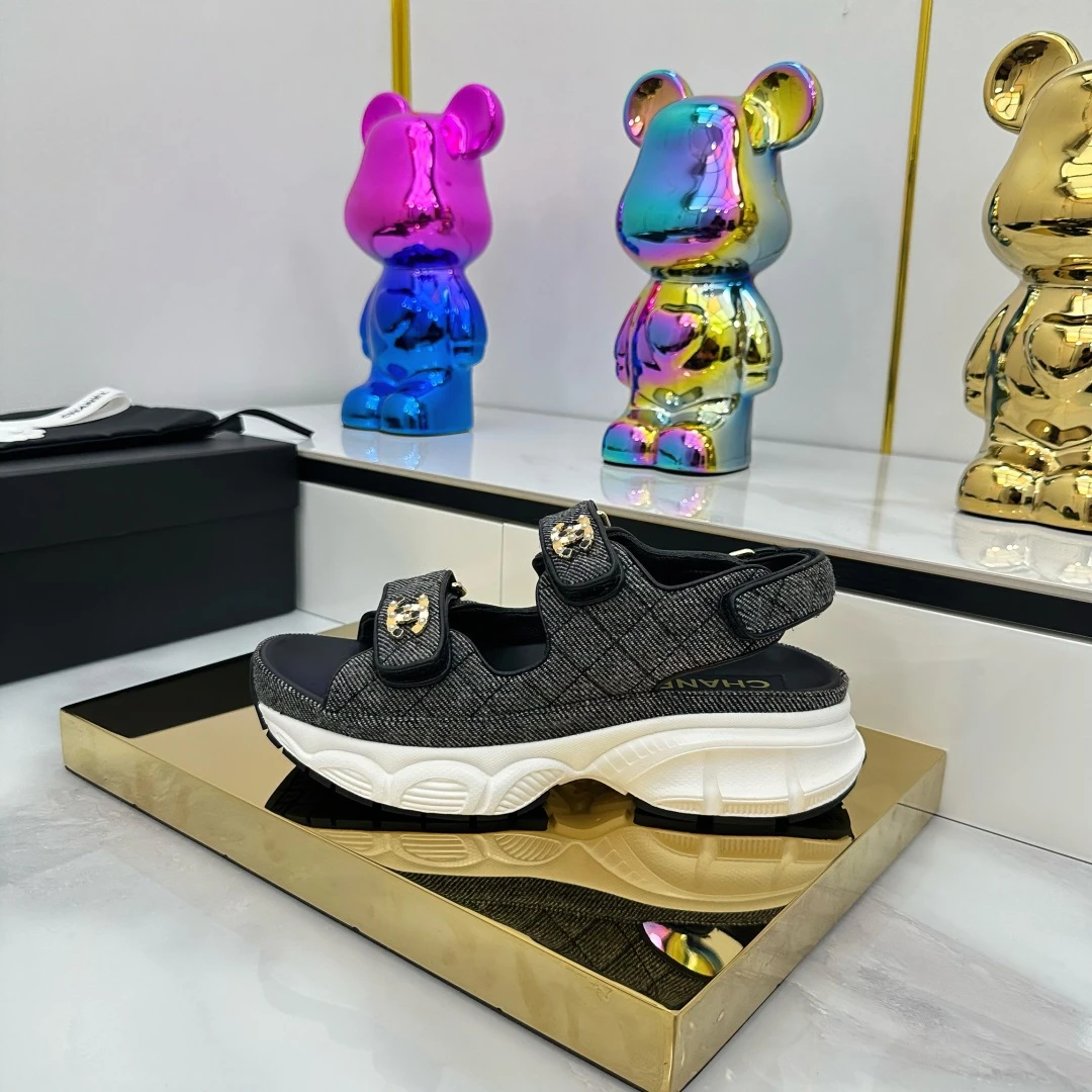 Chanel Slippers — 7d8ded3e