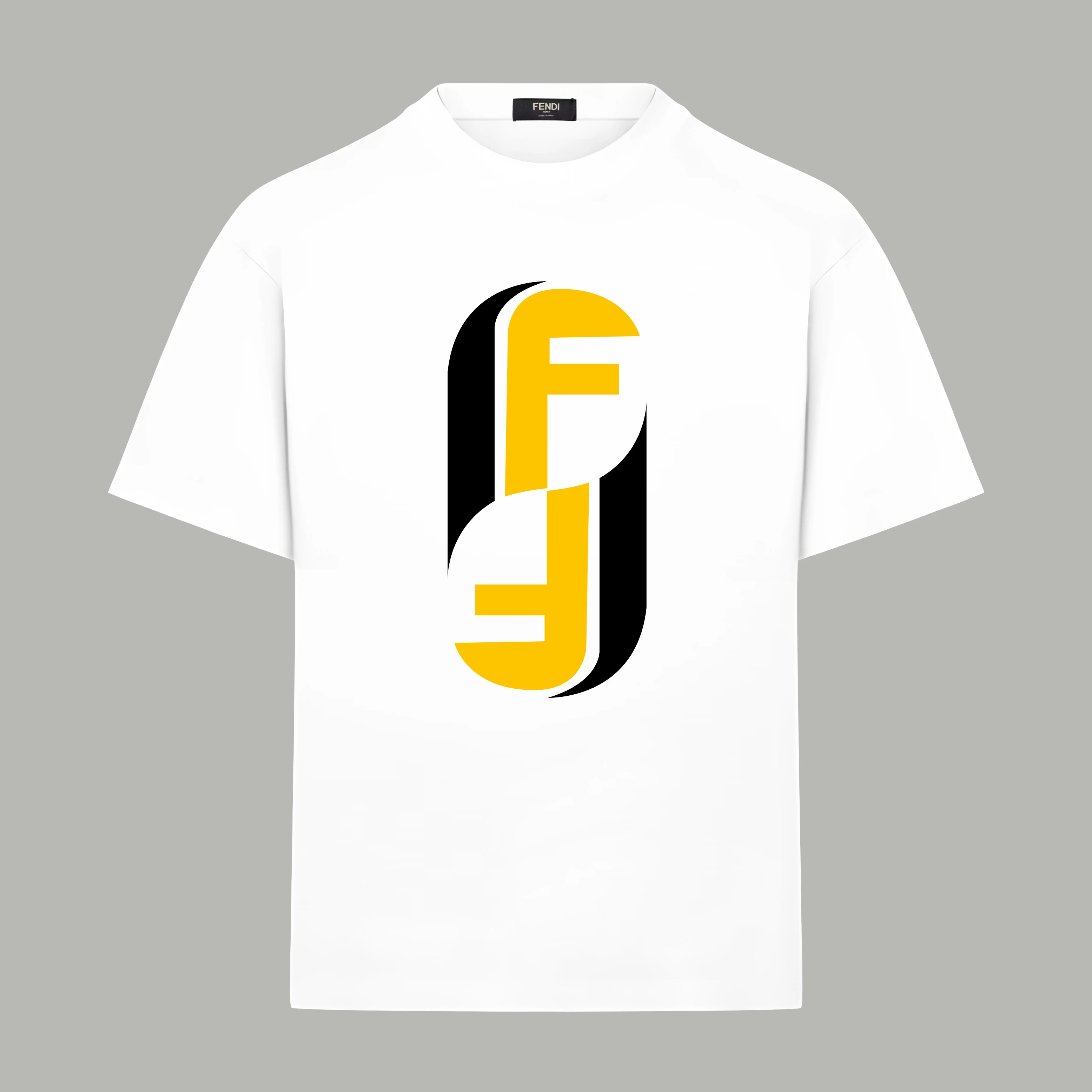 Fendi T-Shirt — 4411f2b4