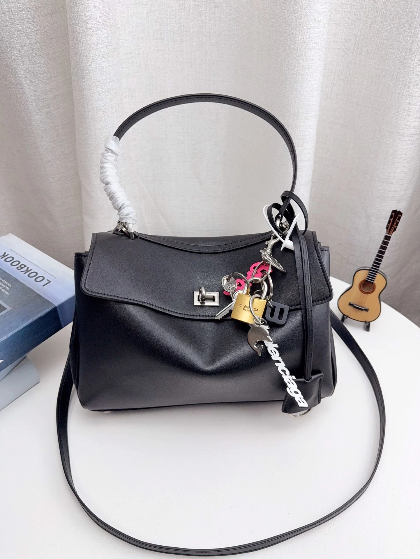Balenciaga Bag — 6ee6f9df