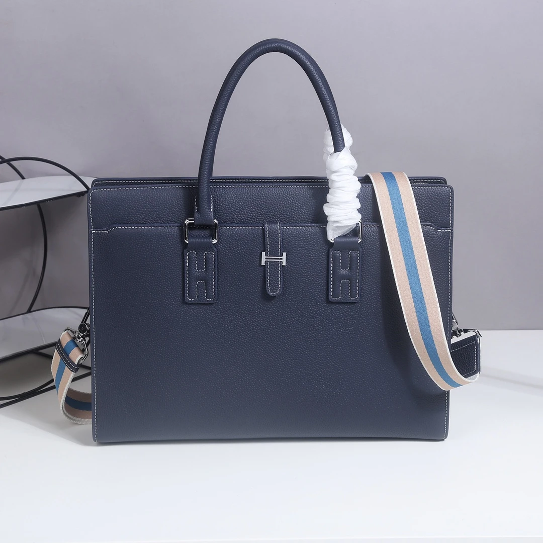 Briefcases — f9b76c05