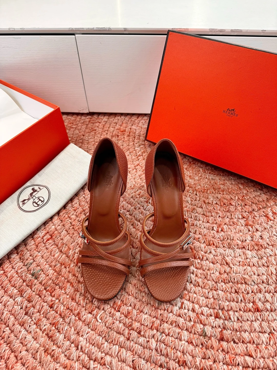 Hermès Sandals — d357bfff