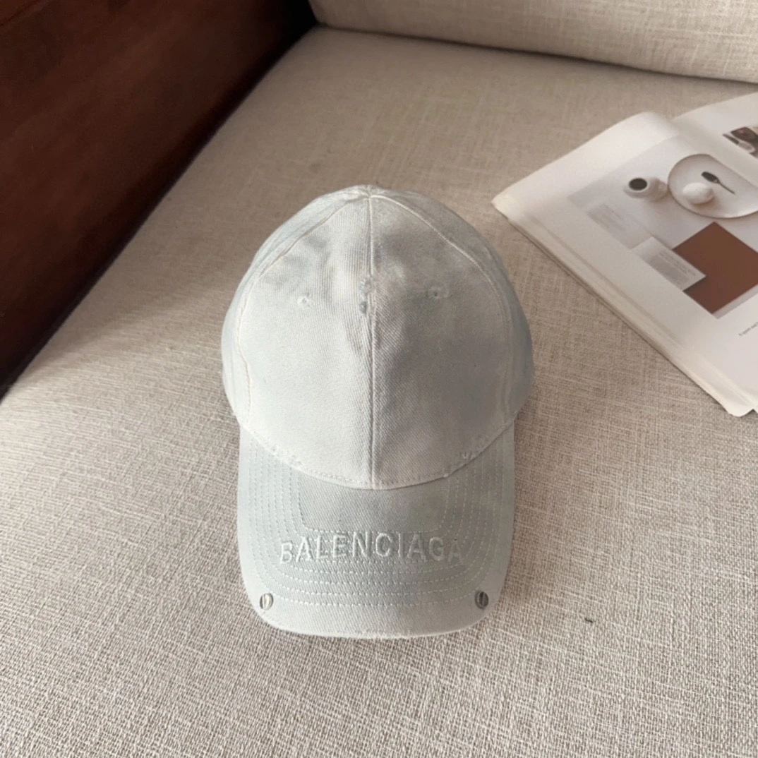 Balenciaga Hat — f7abec6a