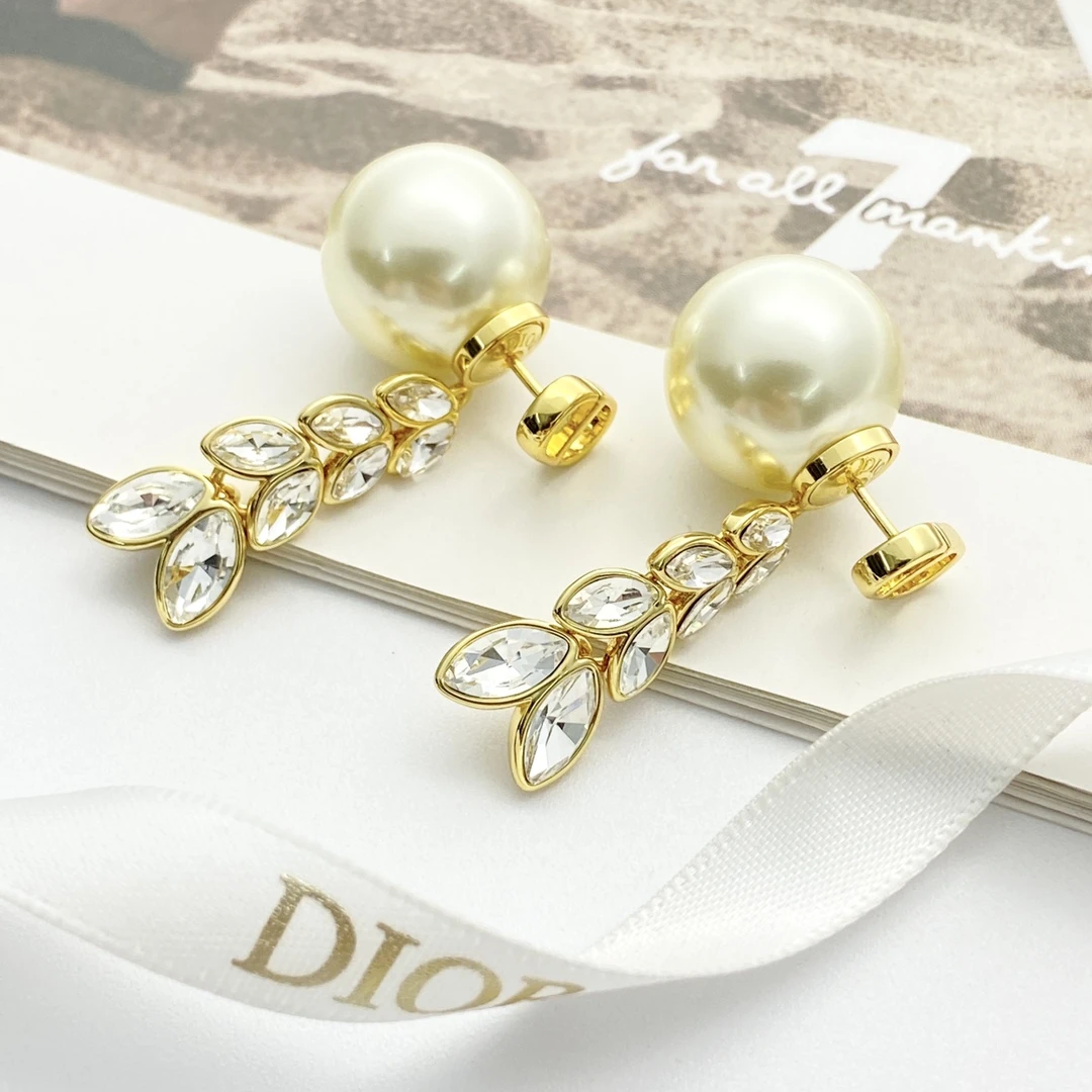 Dior Jewellery — 8d5adb77