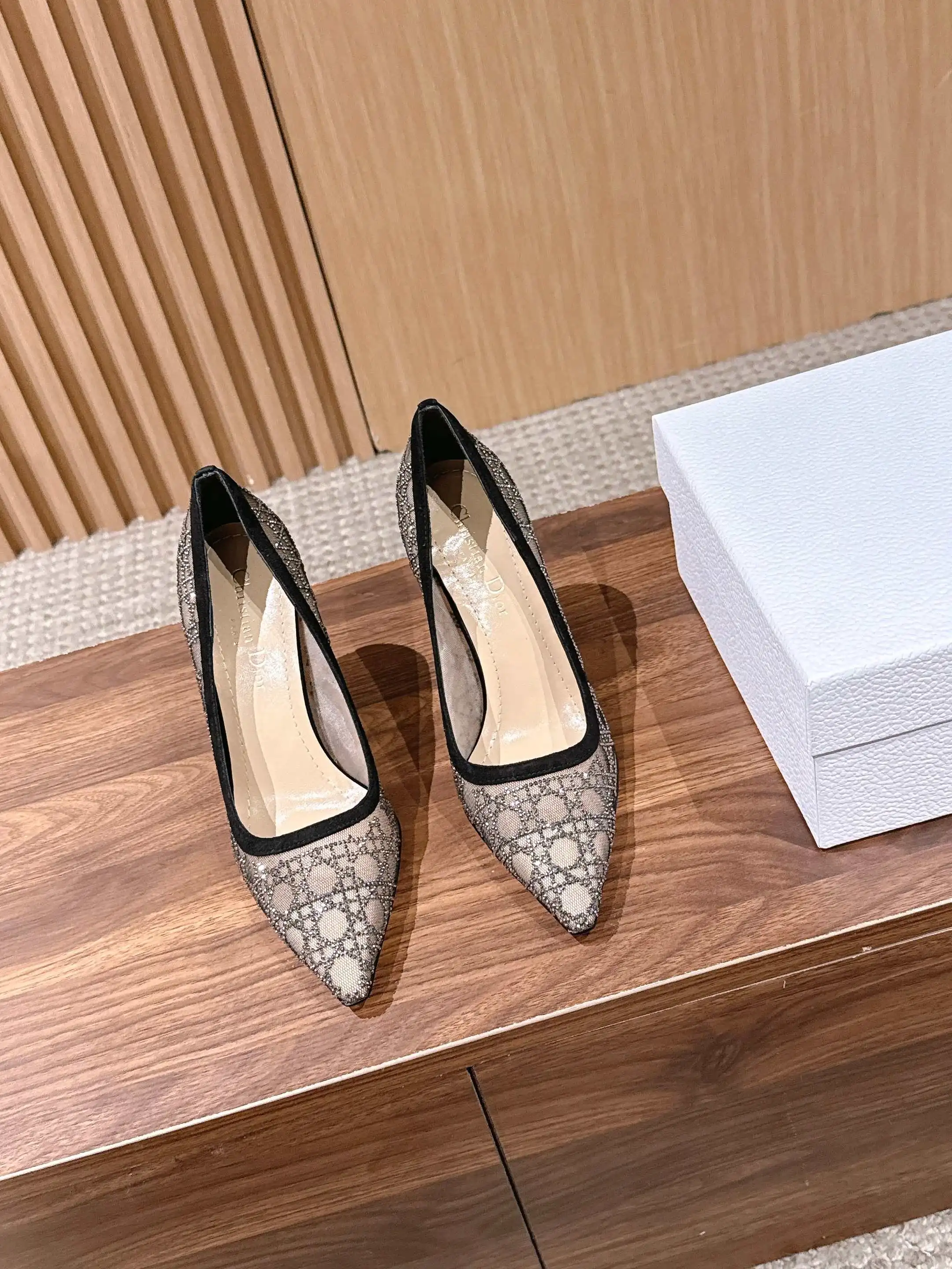 Dior Shoes — 401d4f5c