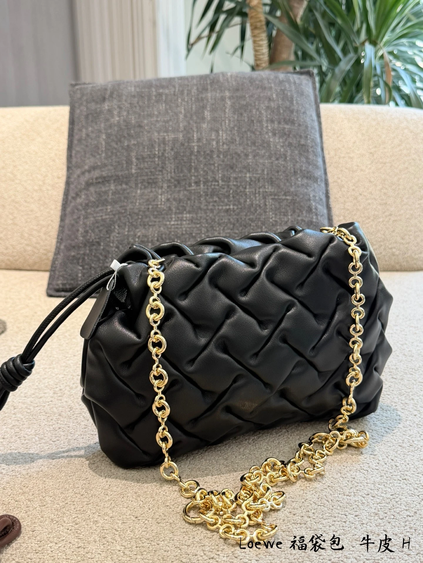 Loewe Bag — 427d34fb