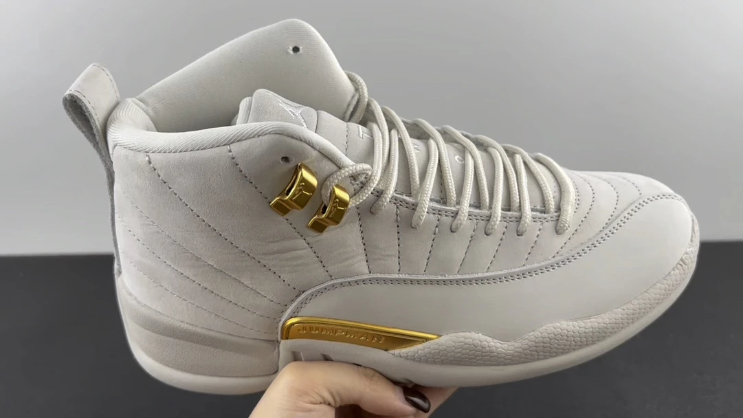Nike Shoes — f79f87f2