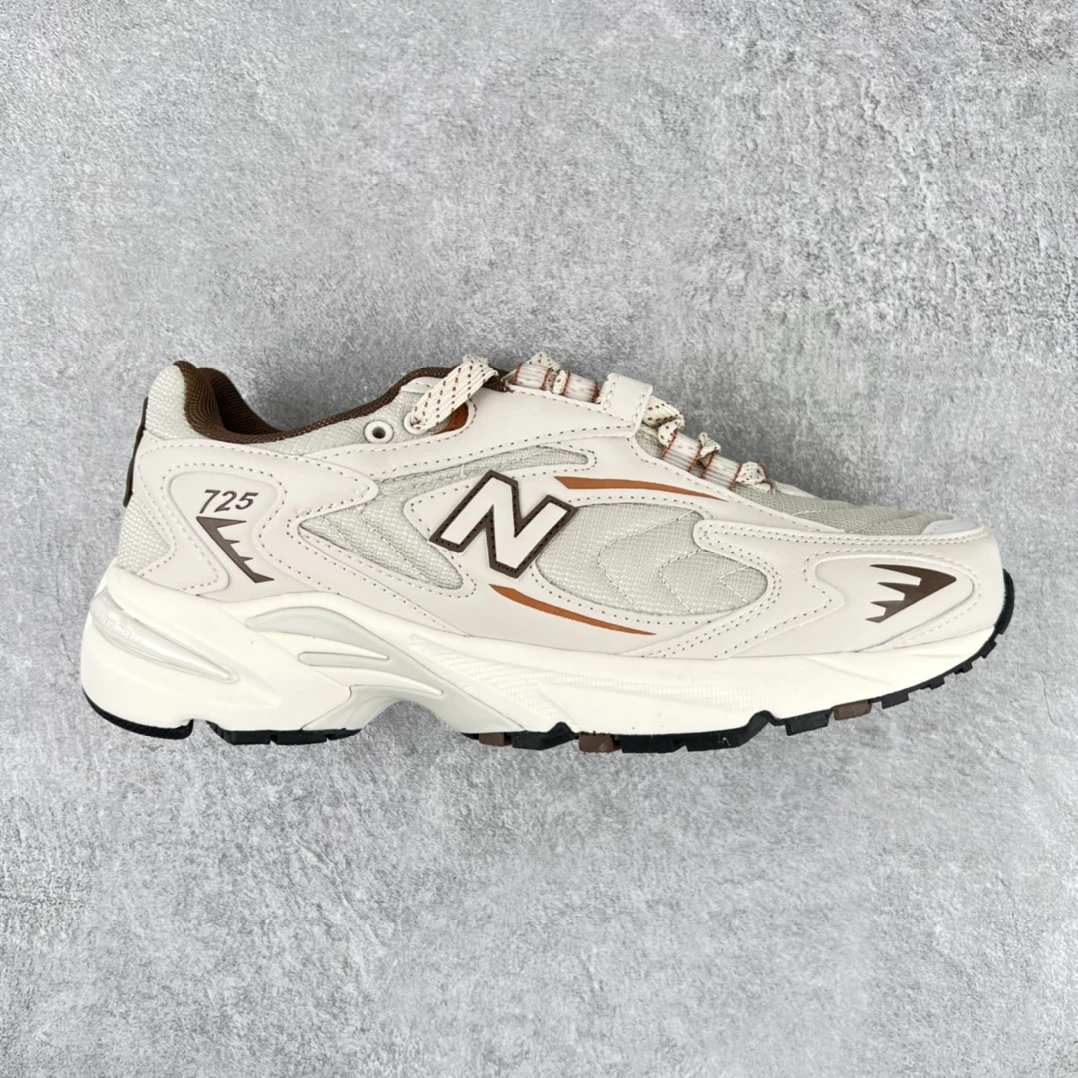 New Balance Sneakers — 1020529c