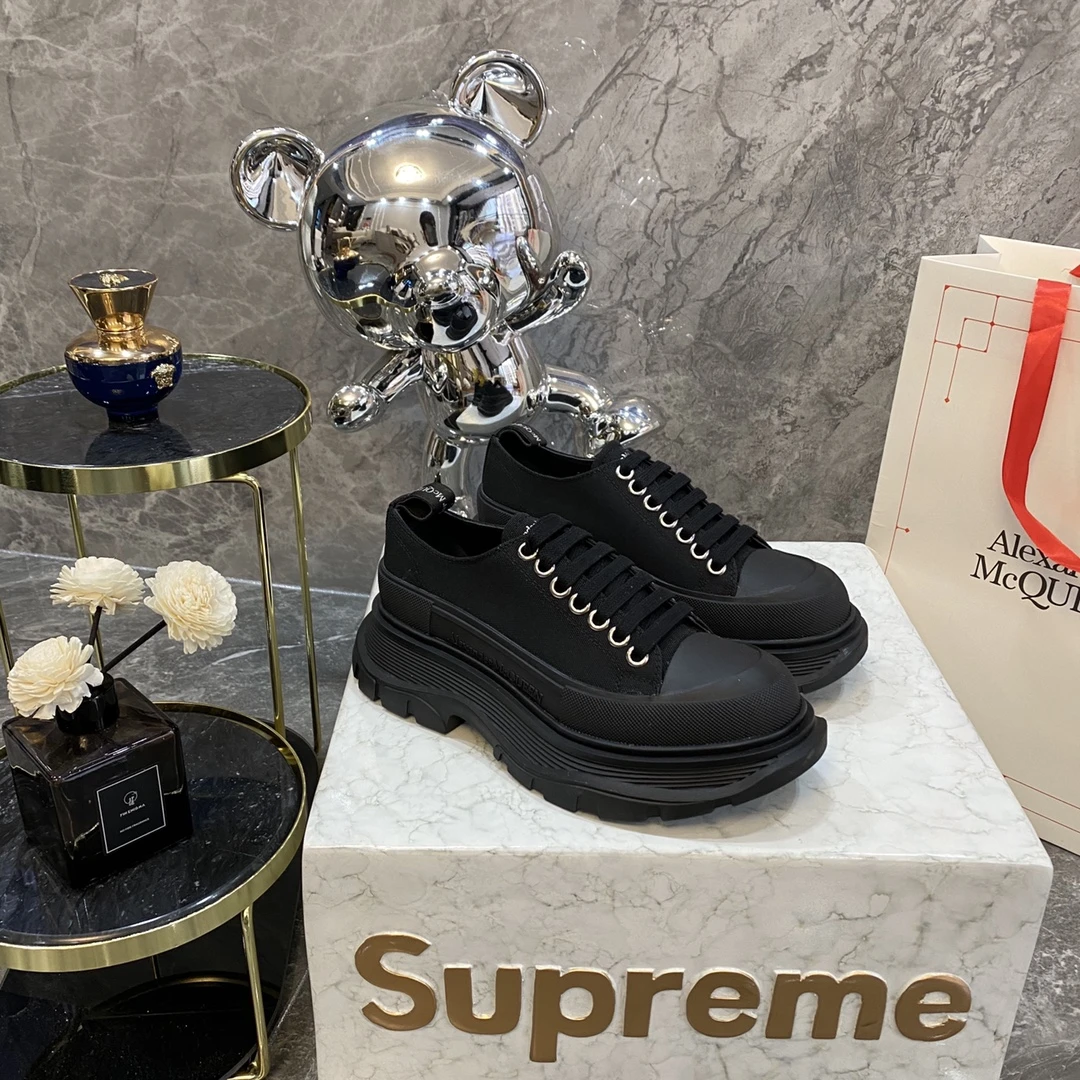Alexander McQueen Sneakers — 45c2bd63