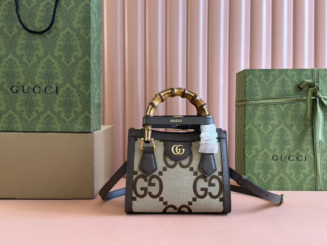 Gucci Bag — 2f04b4d2