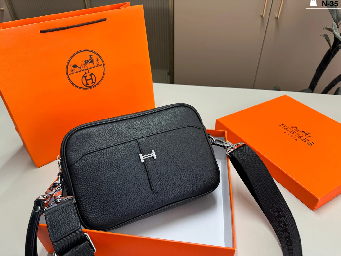 Hermès Bag — fea7fc8a
