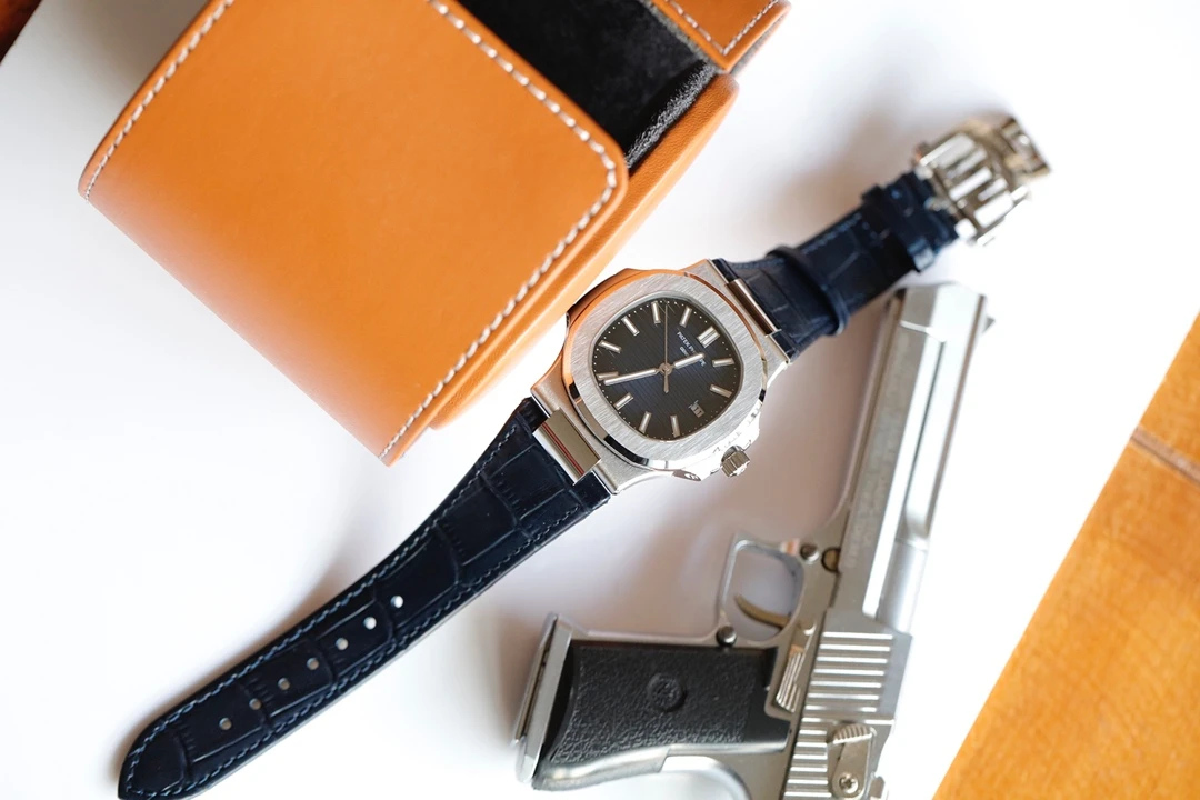 Patek Philippe Watch — 0bf20ebd