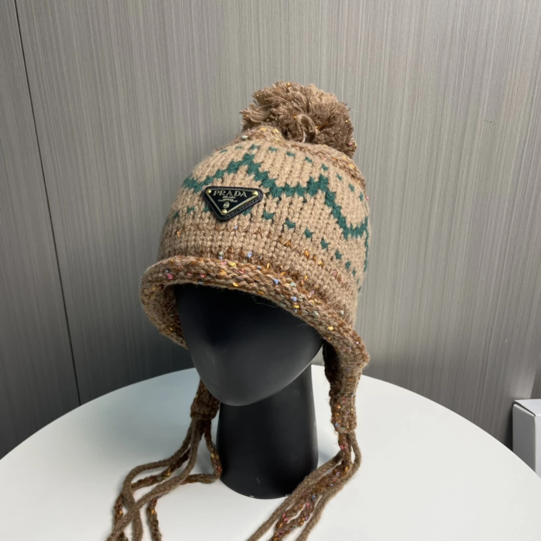 Prada Hat — 03701bf6