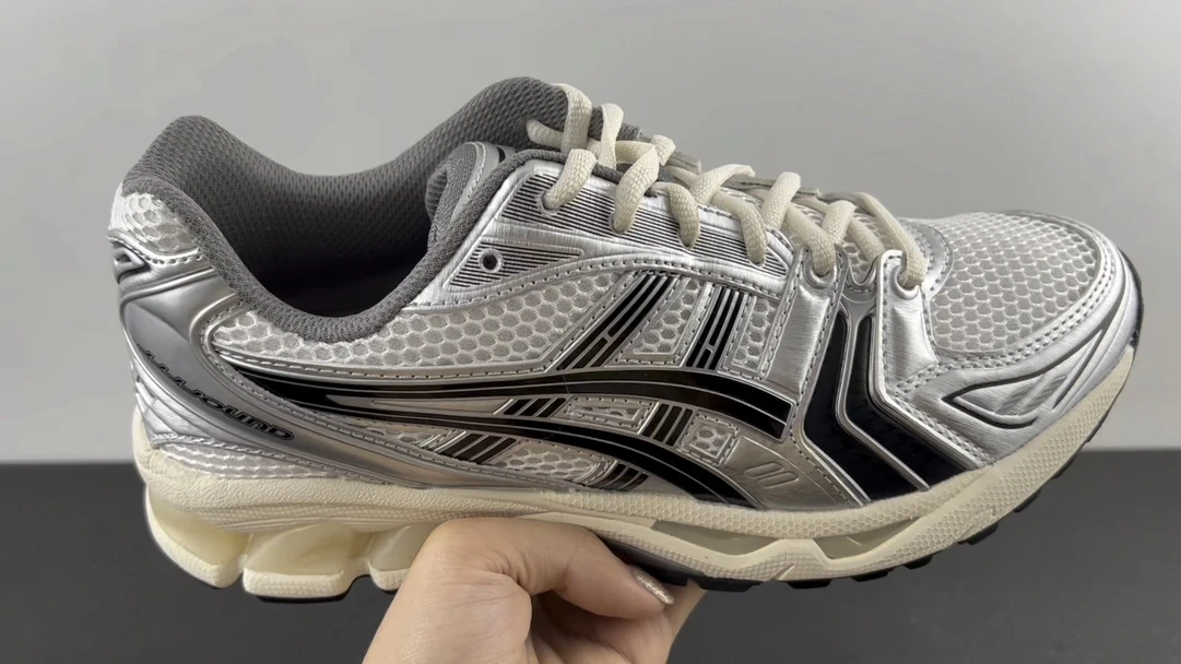 Asics Shoes — a0b6c02f