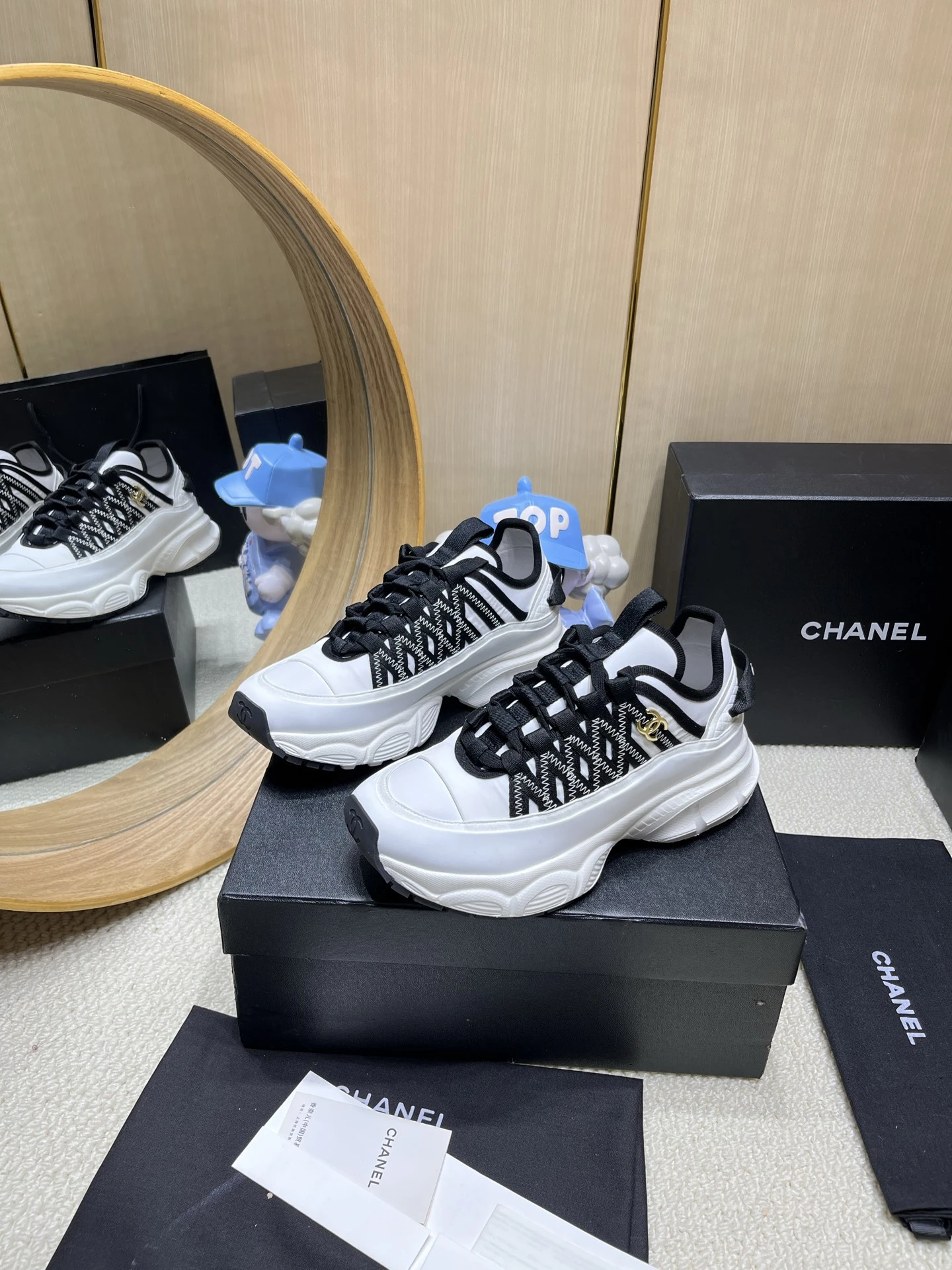 Chanel Sneakers — 6d9df2c6