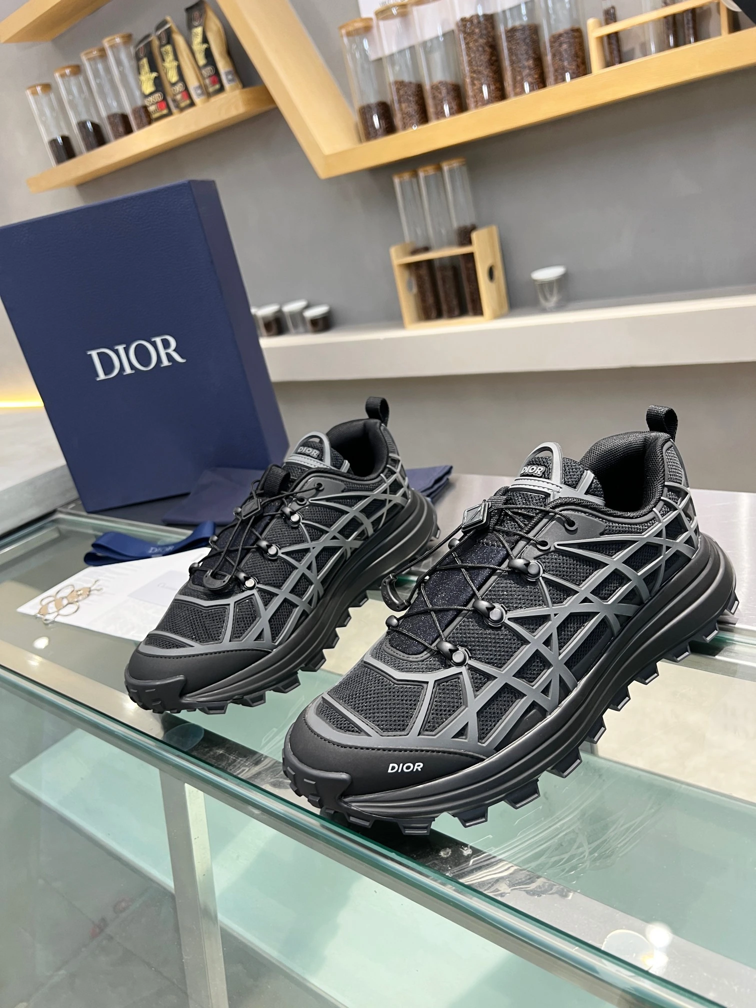 Dior Sneakers — 3ab09306
