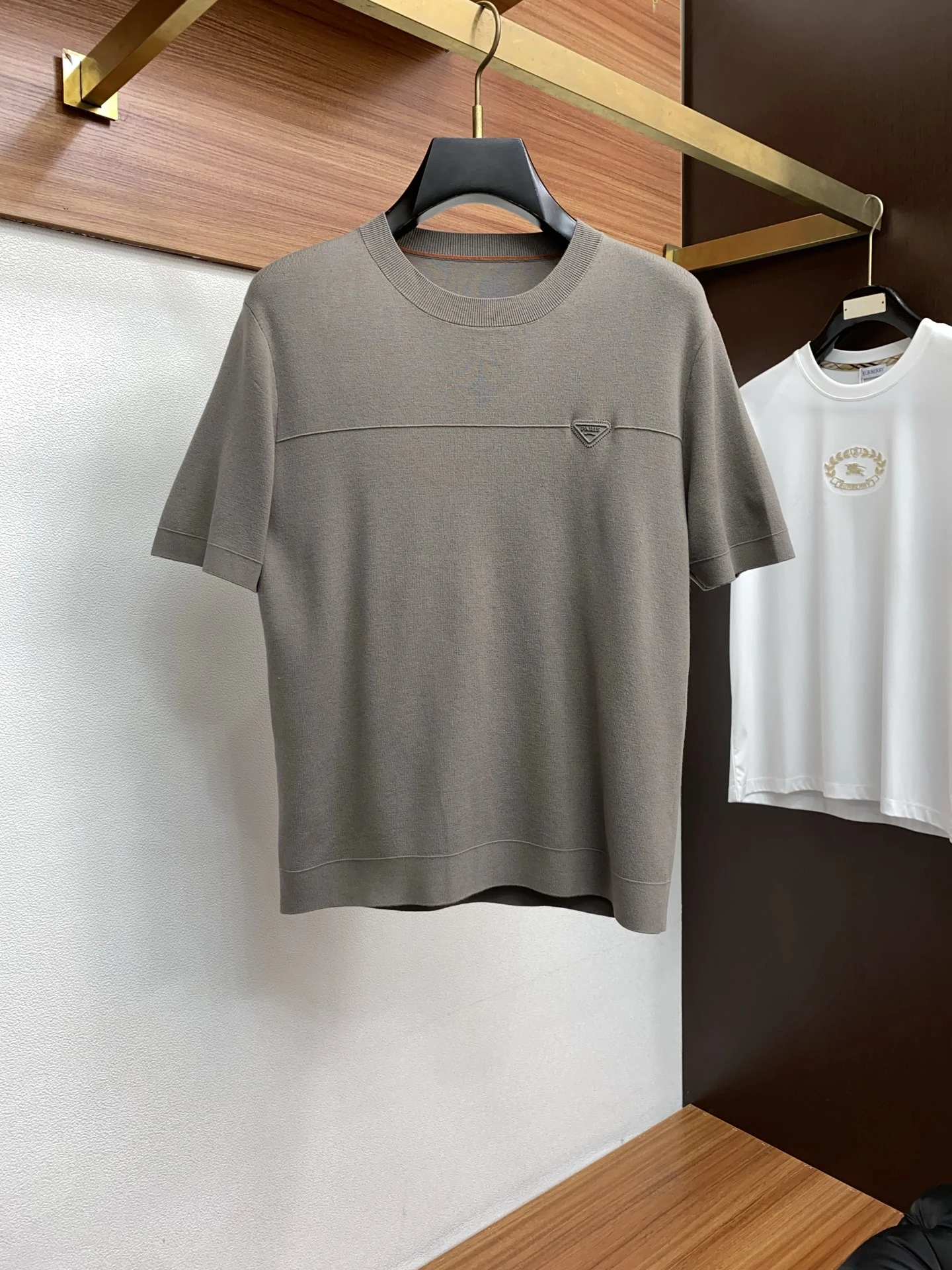 Prada T-Shirt — 910a97cf