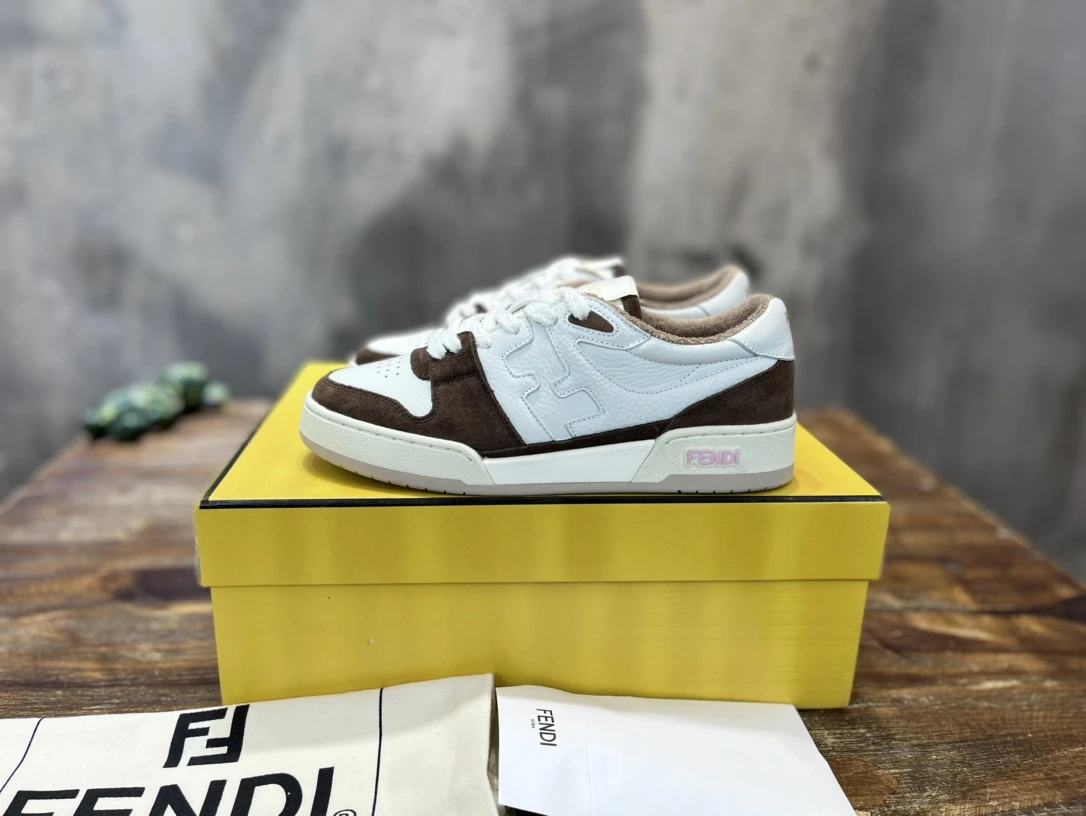 Fendi Sneakers — 0a1ee029