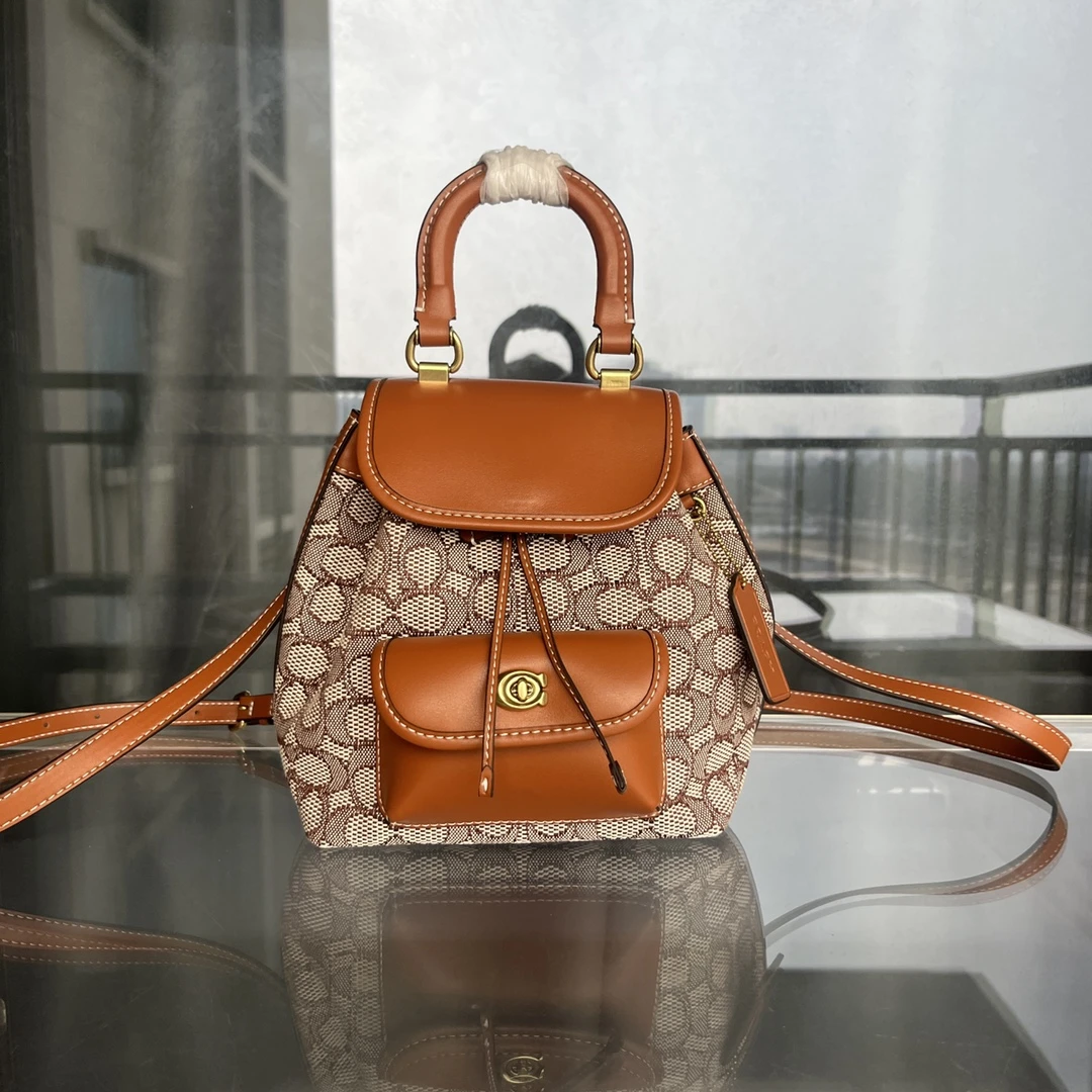 Coach Bag — 50b27431