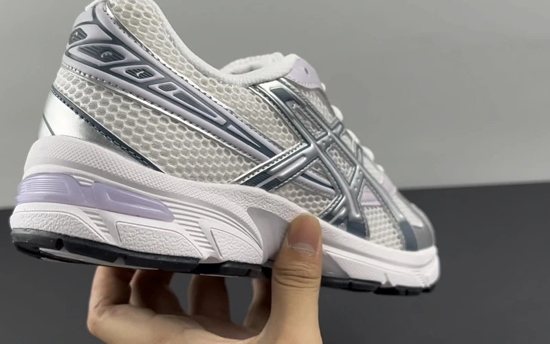 Asics Shoes — 22ec08e0