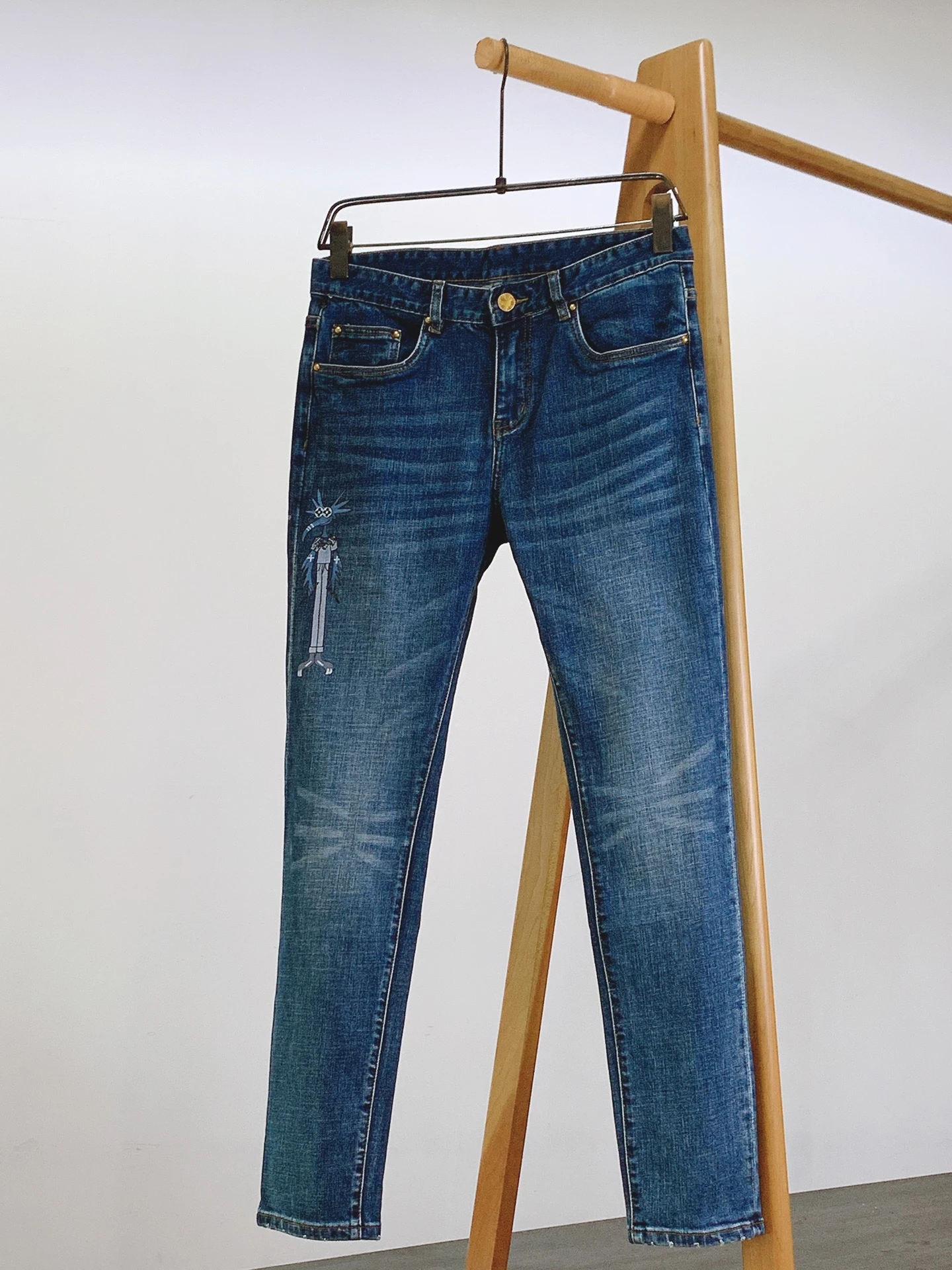Louis Vuitton Jeans — 724eee89