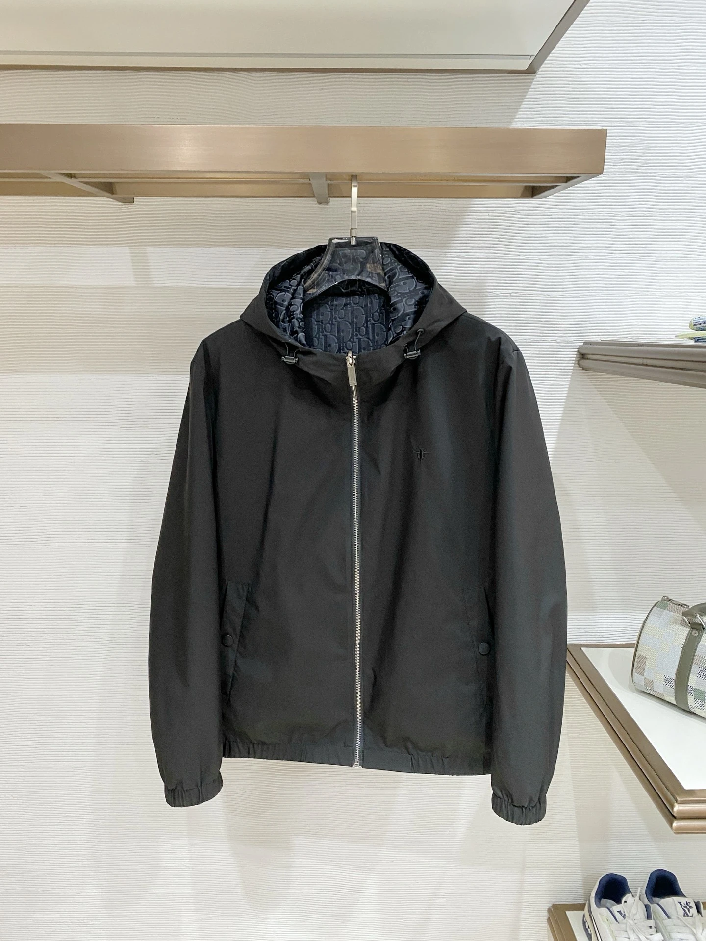 Jackets — 38727322