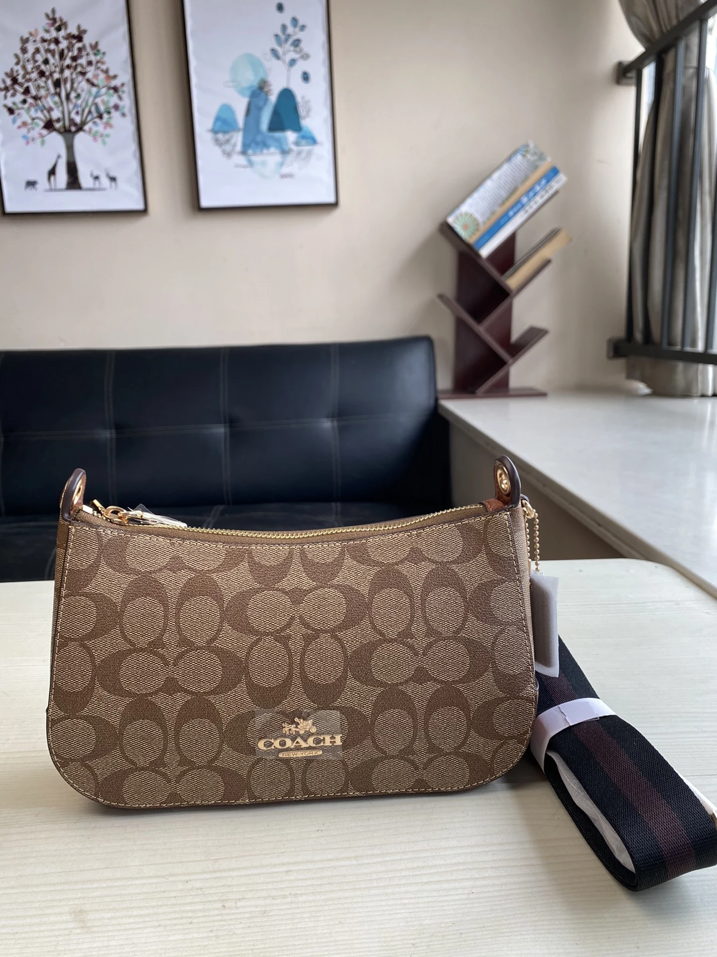 Coach Bag — be92b07b