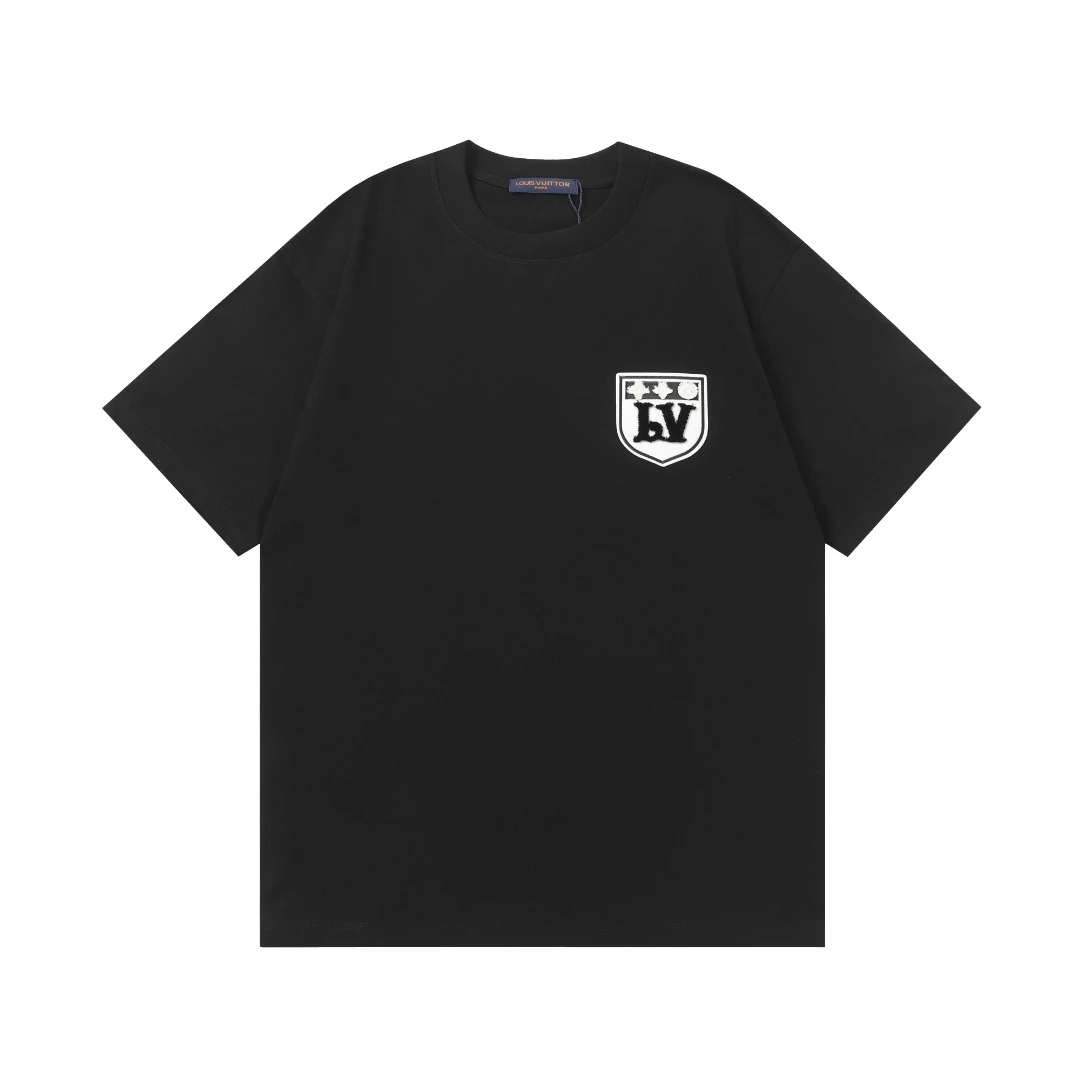 Louis Vuitton T-Shirt — 39d69fdb