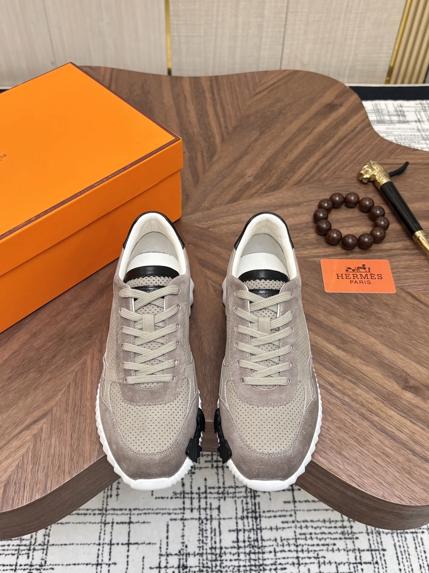 Hermès Shoes — d4210506
