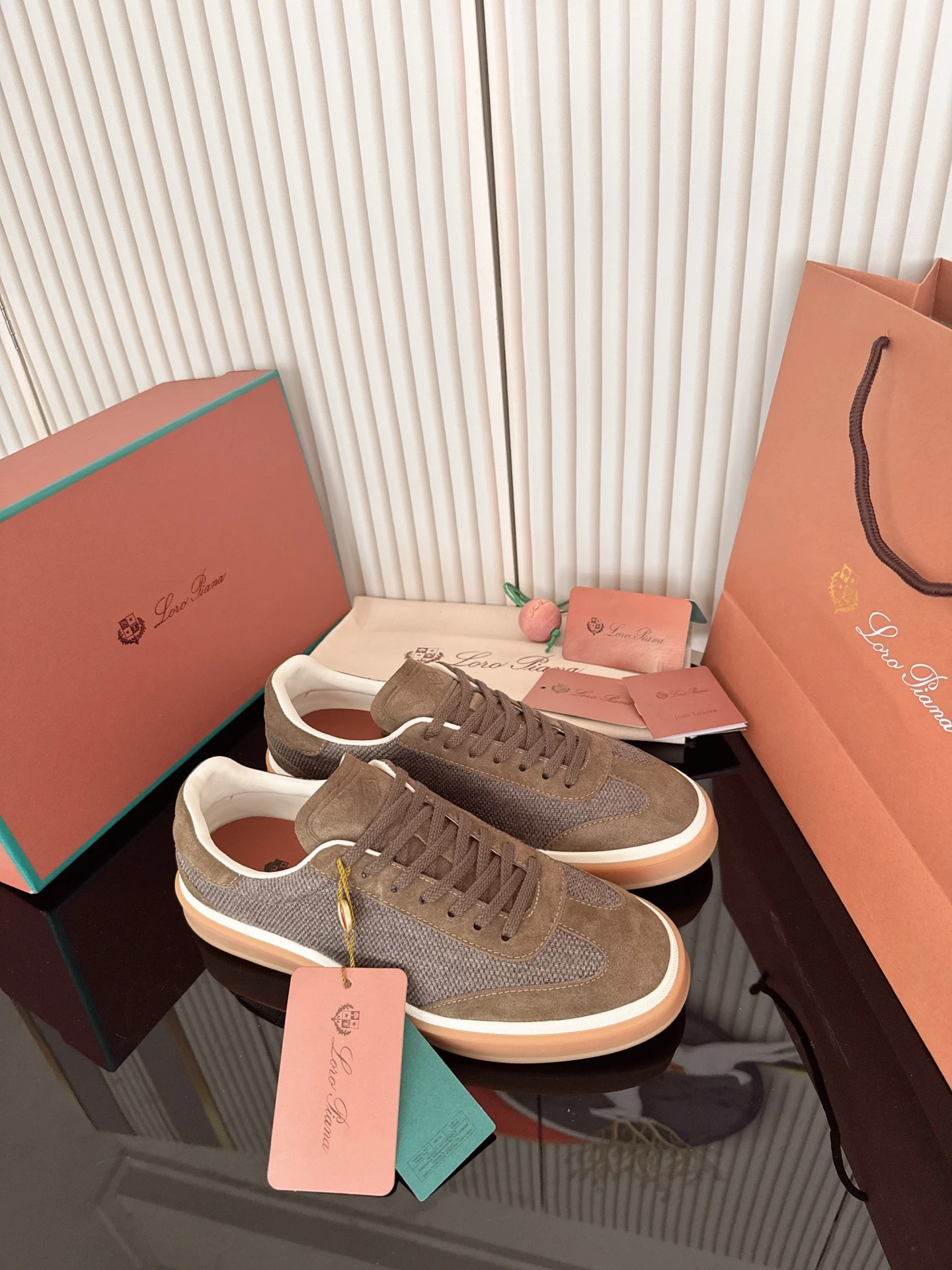 Loro Piana Sneakers — 5c7b2c2c