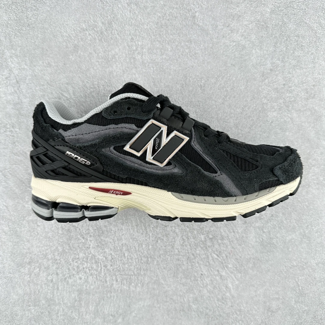 New Balance Sneakers — f20947a9