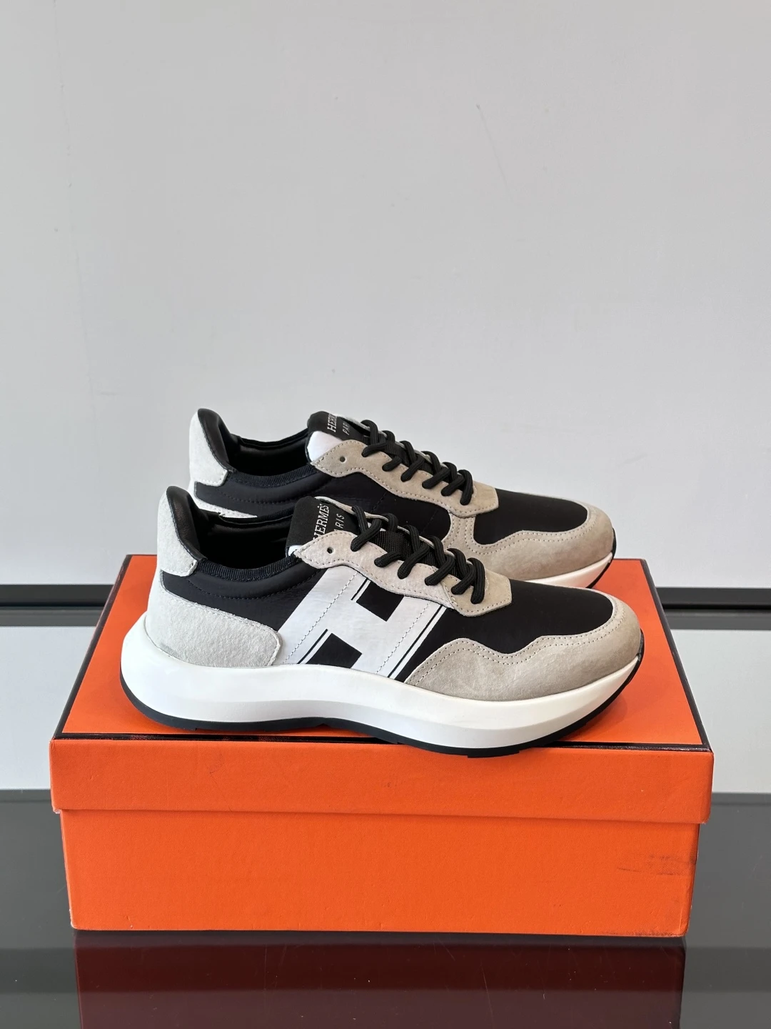 Hermès Sneakers — af39a3a1