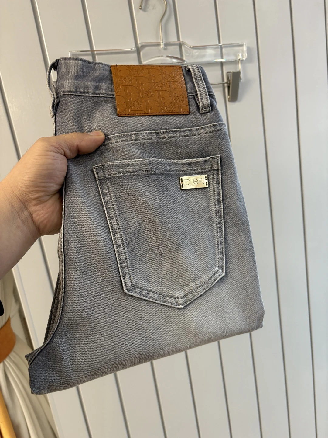 Jeans — a72fbe15