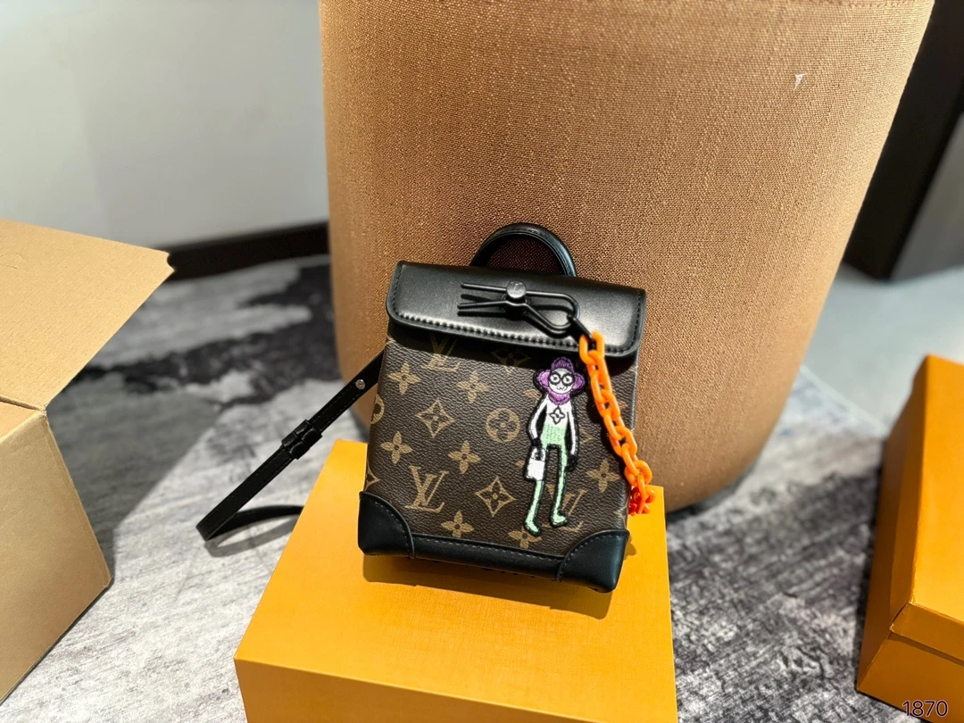 Louis Vuitton Bag — 06ea05cf