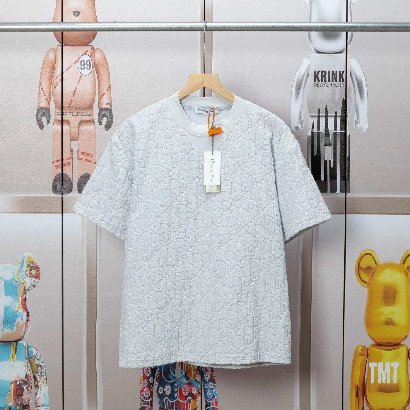 Dior T-Shirt — 0b789dd7