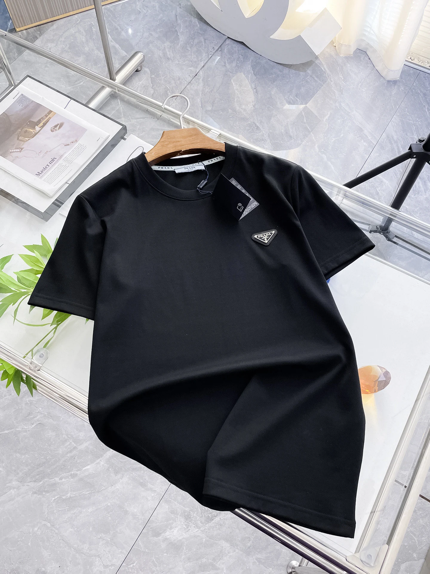 Prada T-Shirt — e8b8bc1c
