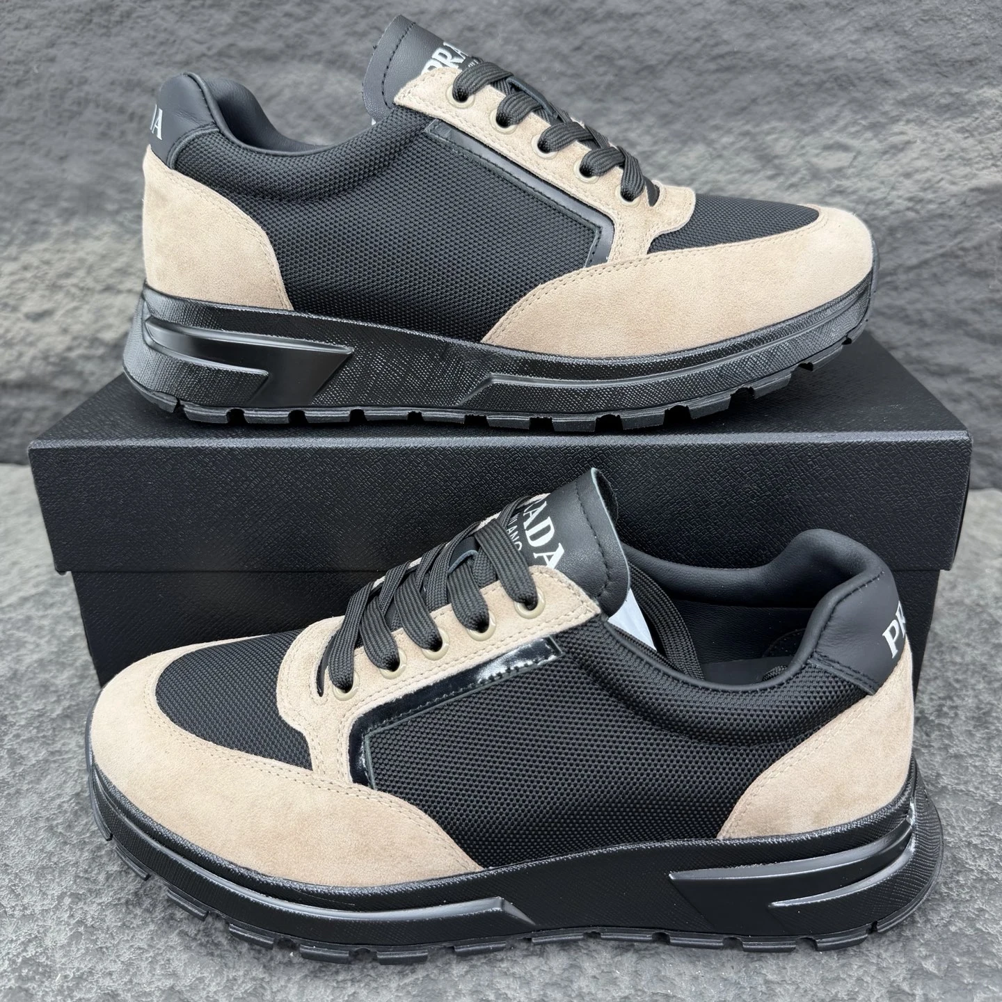 Prada Sneakers — 213deba6