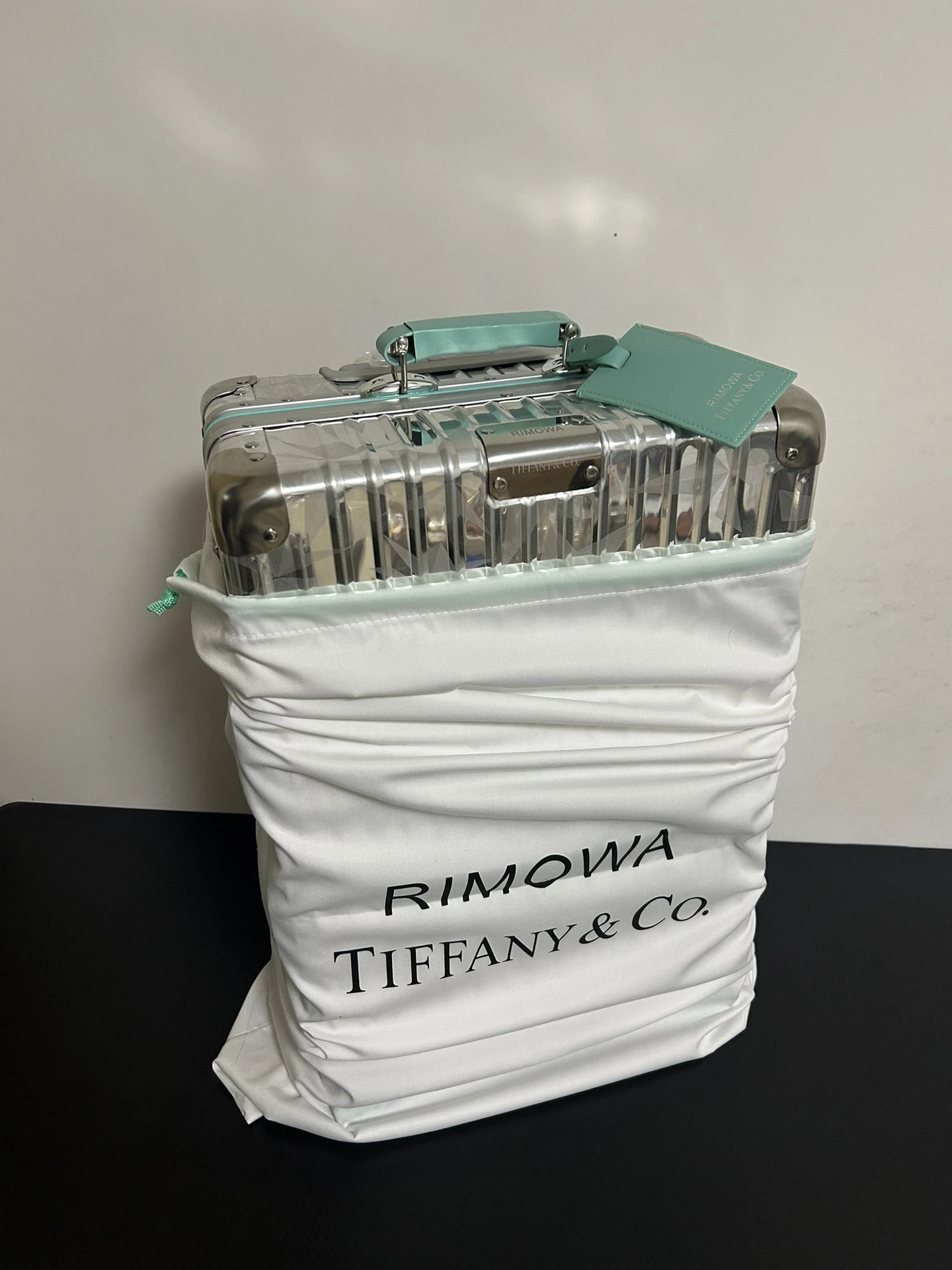 Tiffany & Co. Luggage — 13e3504f