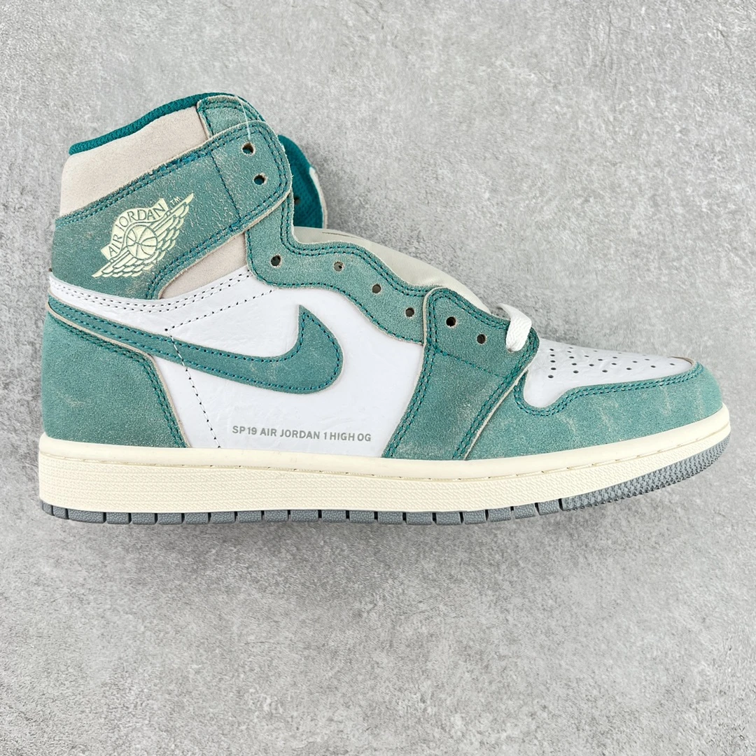Nike Shoes — 43c8ea19