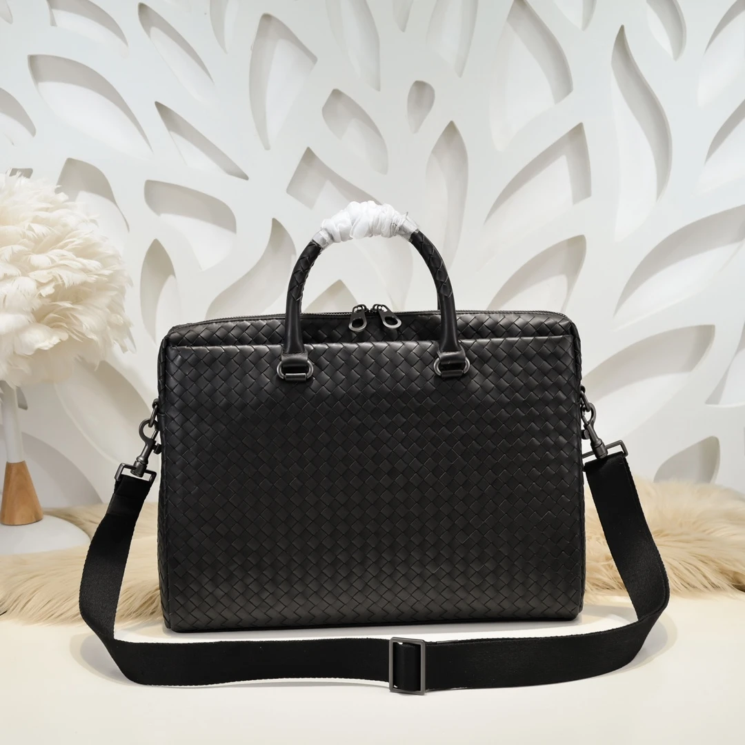 Bottega Veneta Bag — 75702979