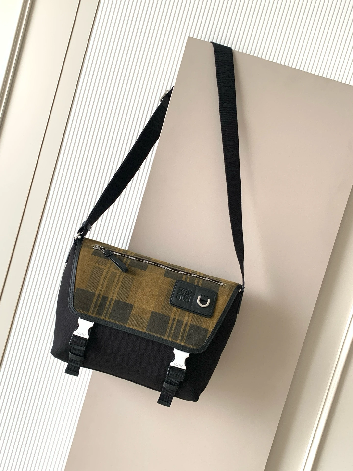 Loewe Bag — 206a1483