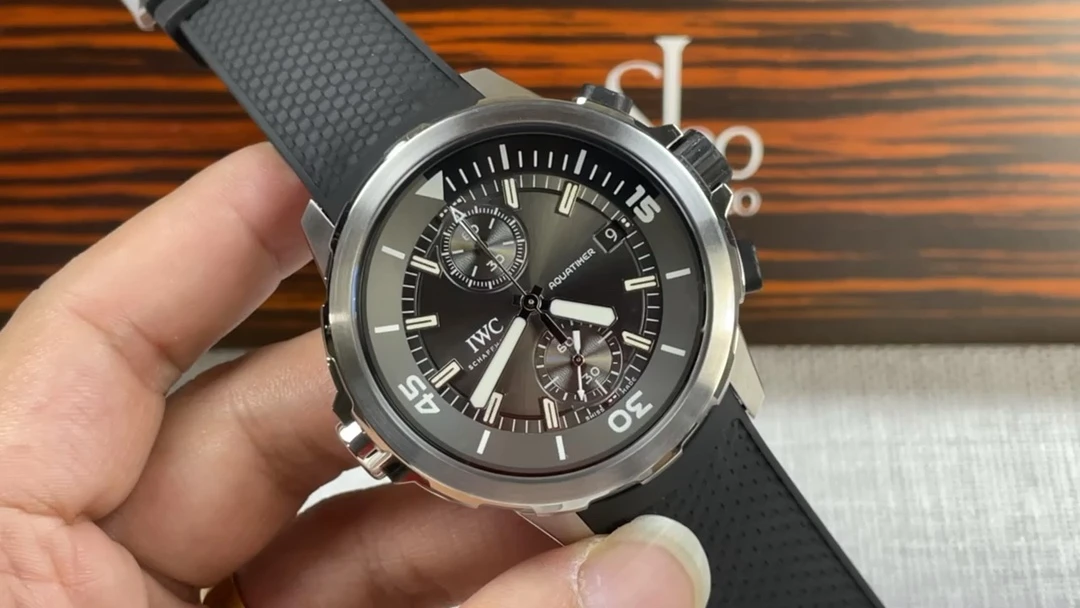 IWC Watch — 250ac697