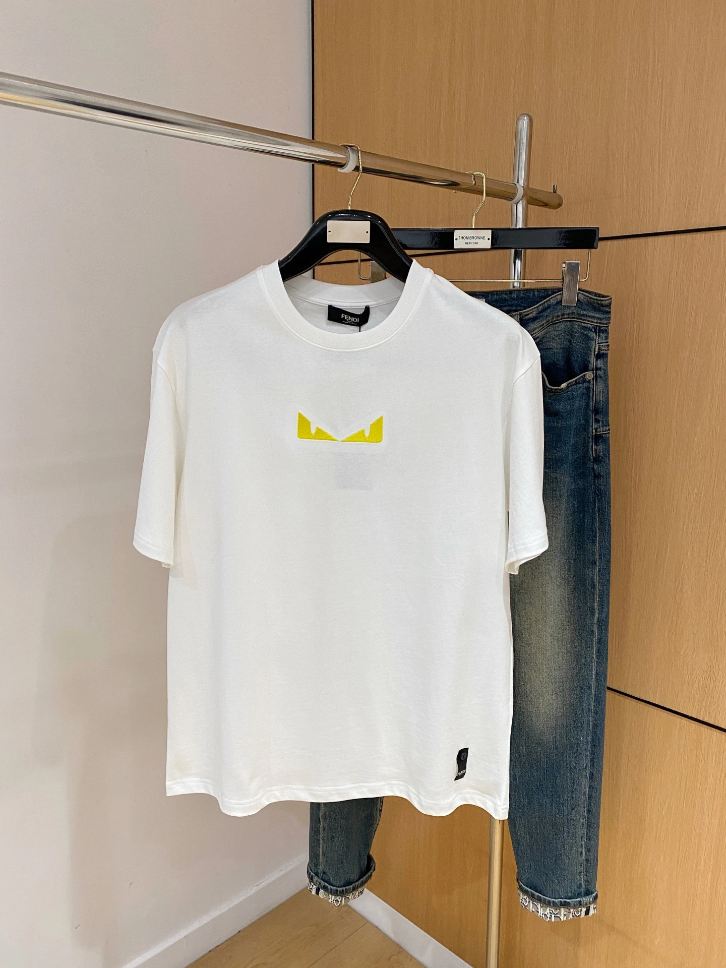 Fendi T-Shirt — b3c96a05
